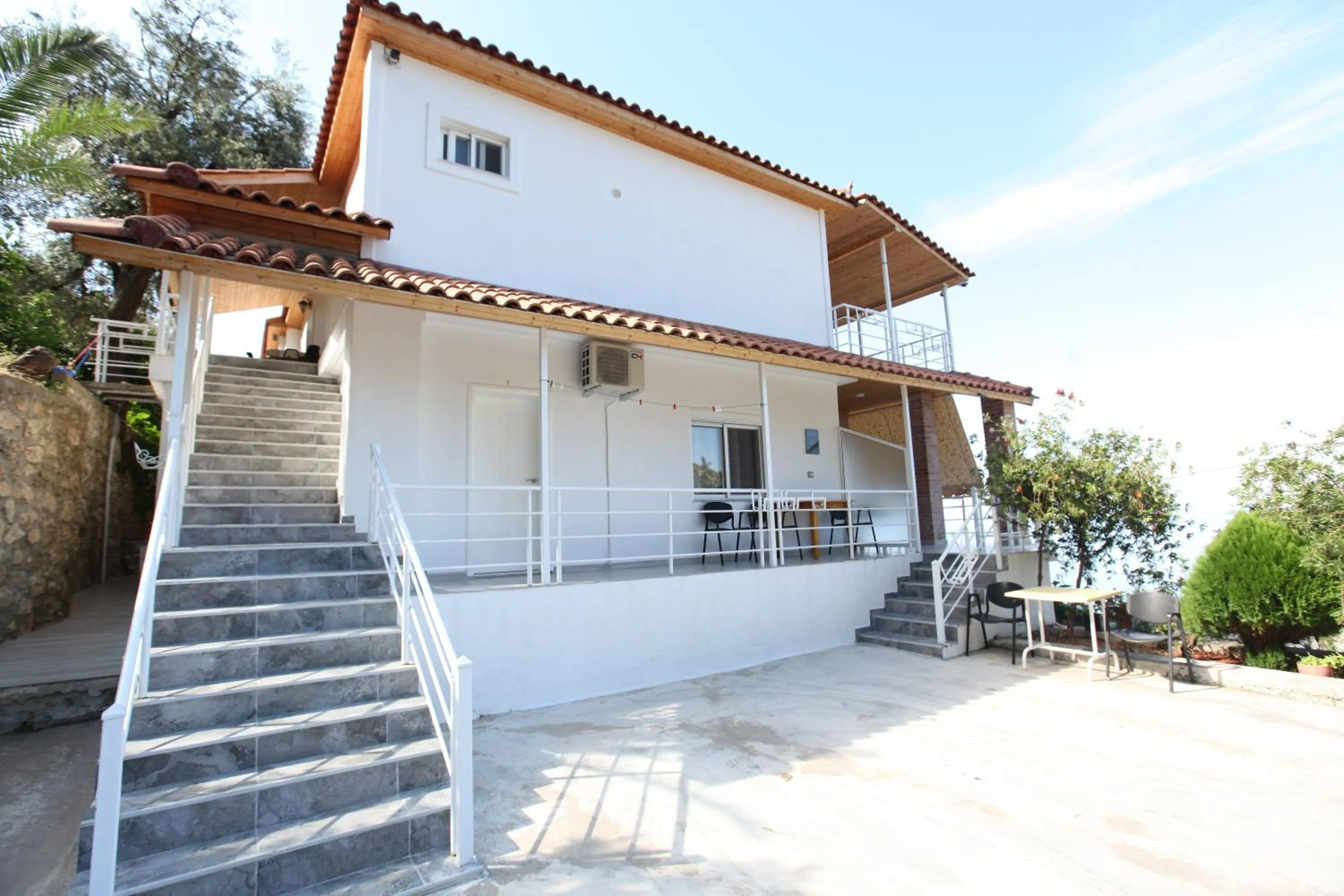 Property building in Vila Riza Veliu