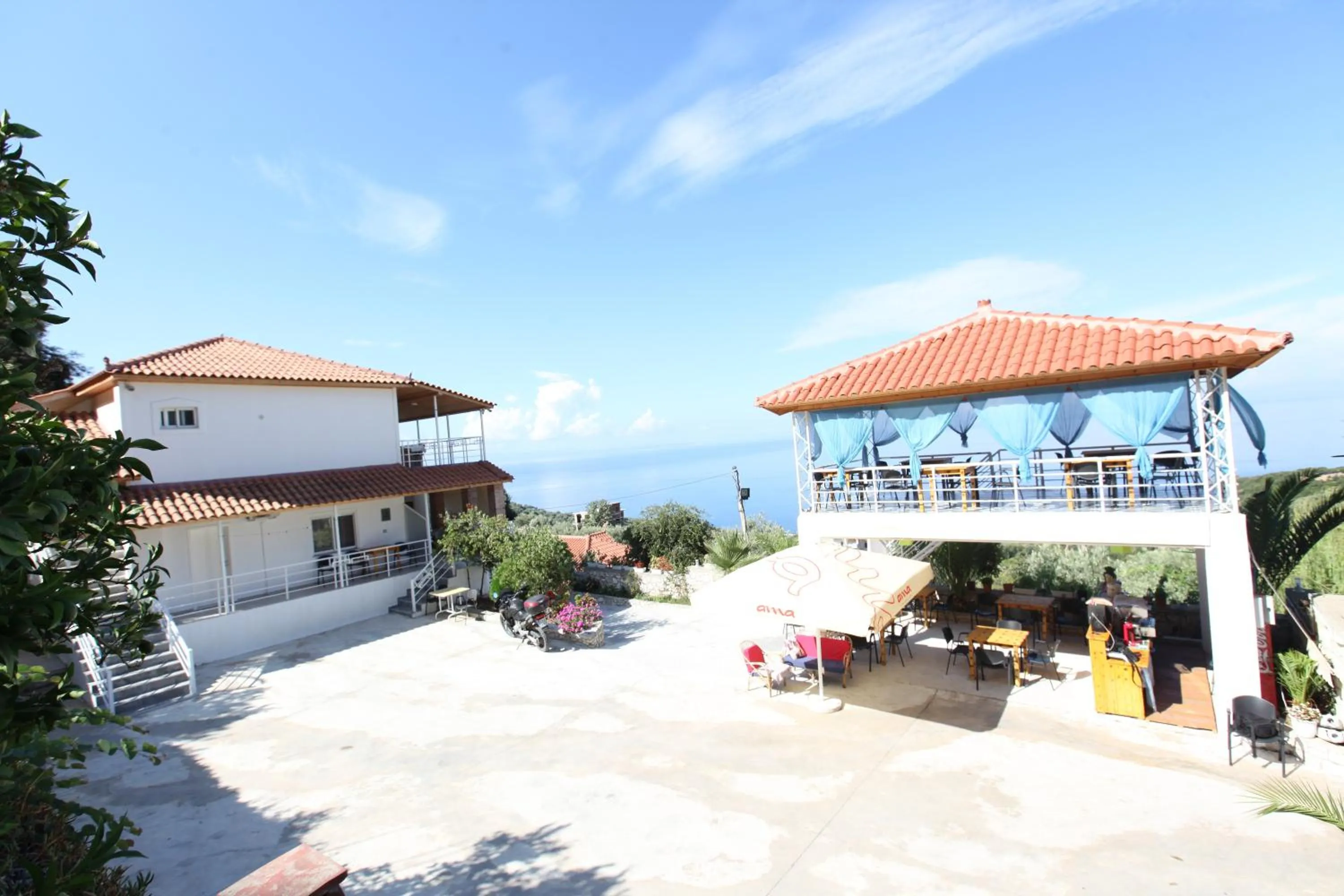 Property building in Vila Riza Veliu