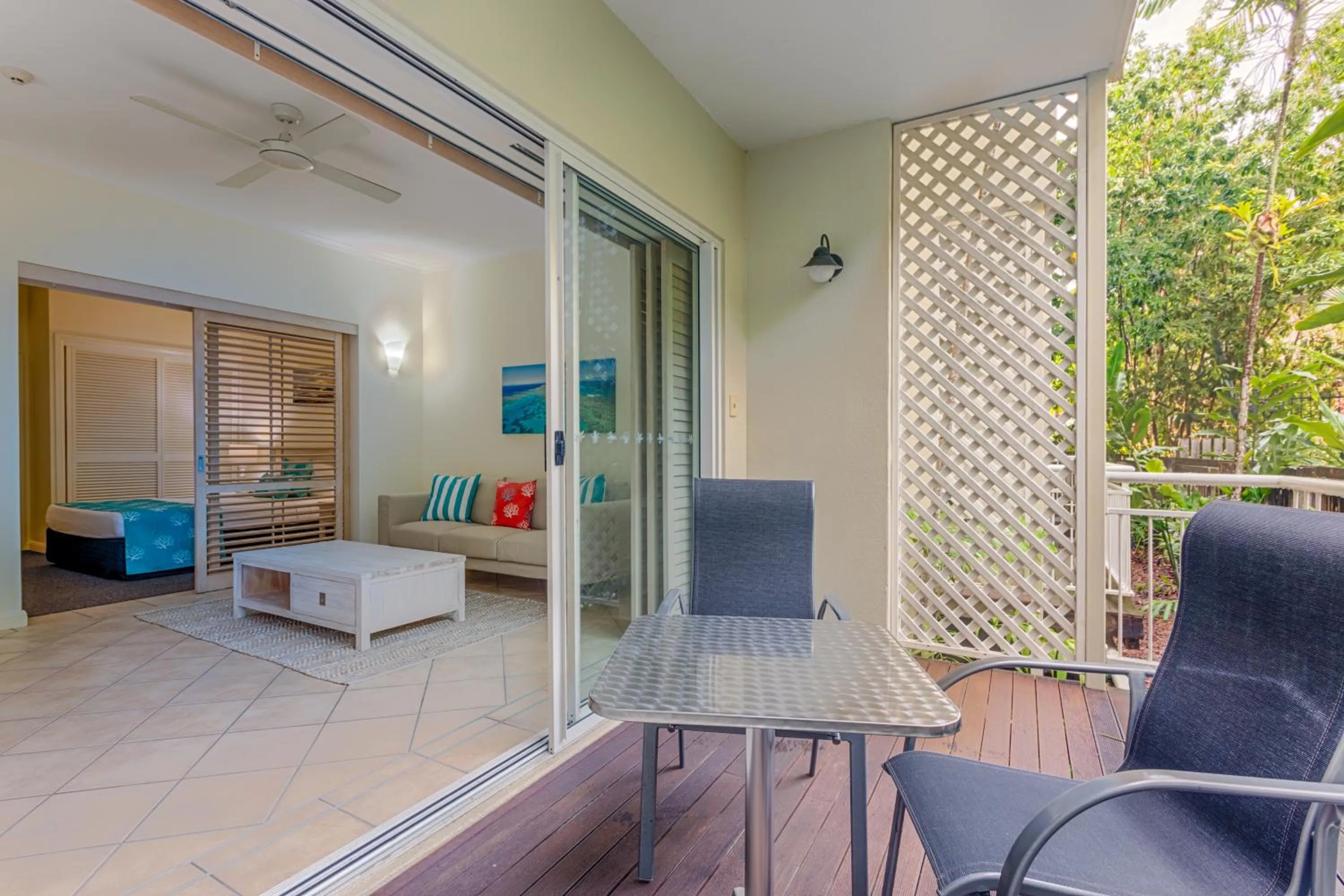 Balcony/Terrace in Macrossan House Boutique Holiday Apartments