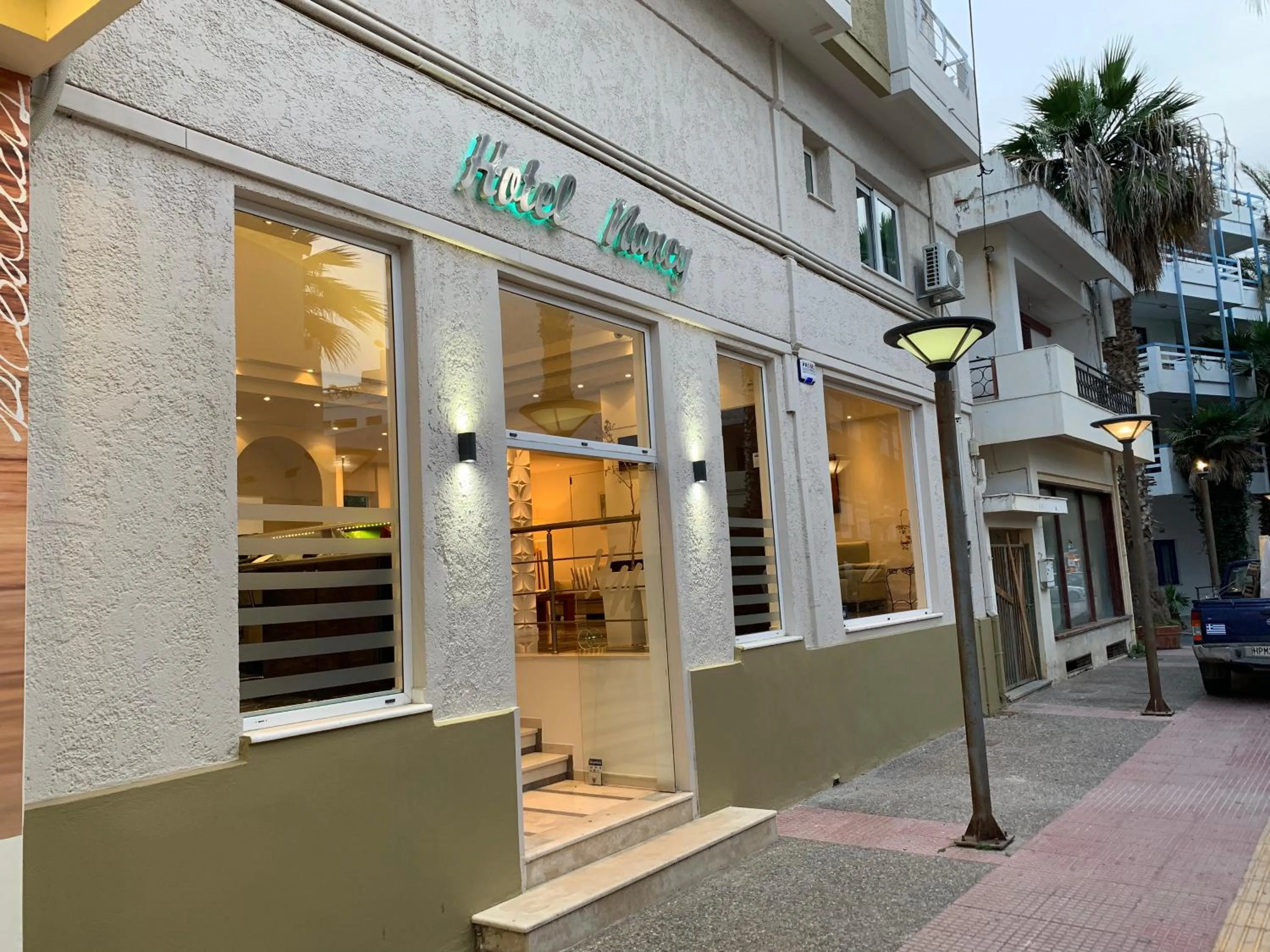 Facade/entrance in Nancy Hotel