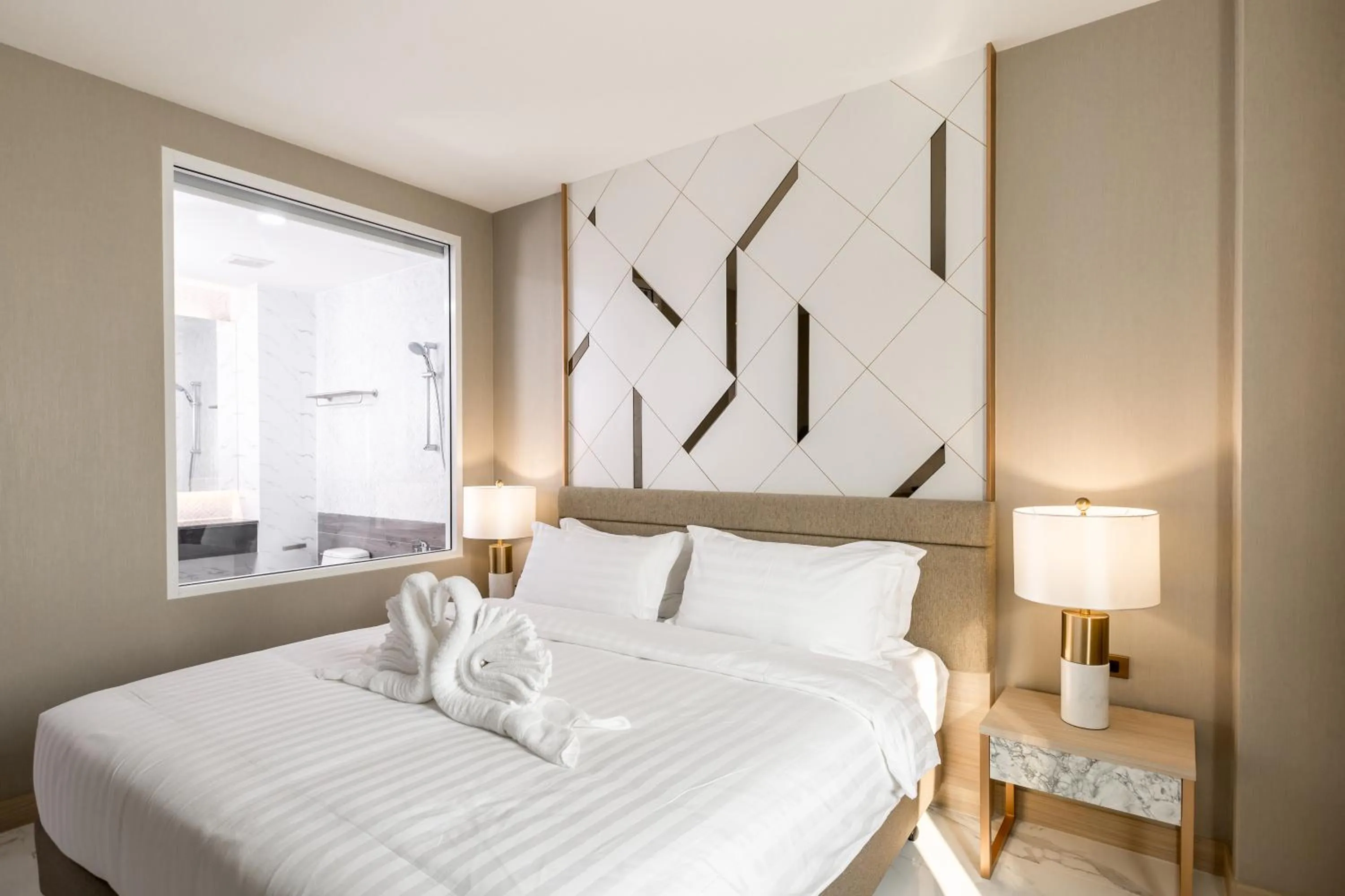 Bed in The 8 Hotel Udonthani