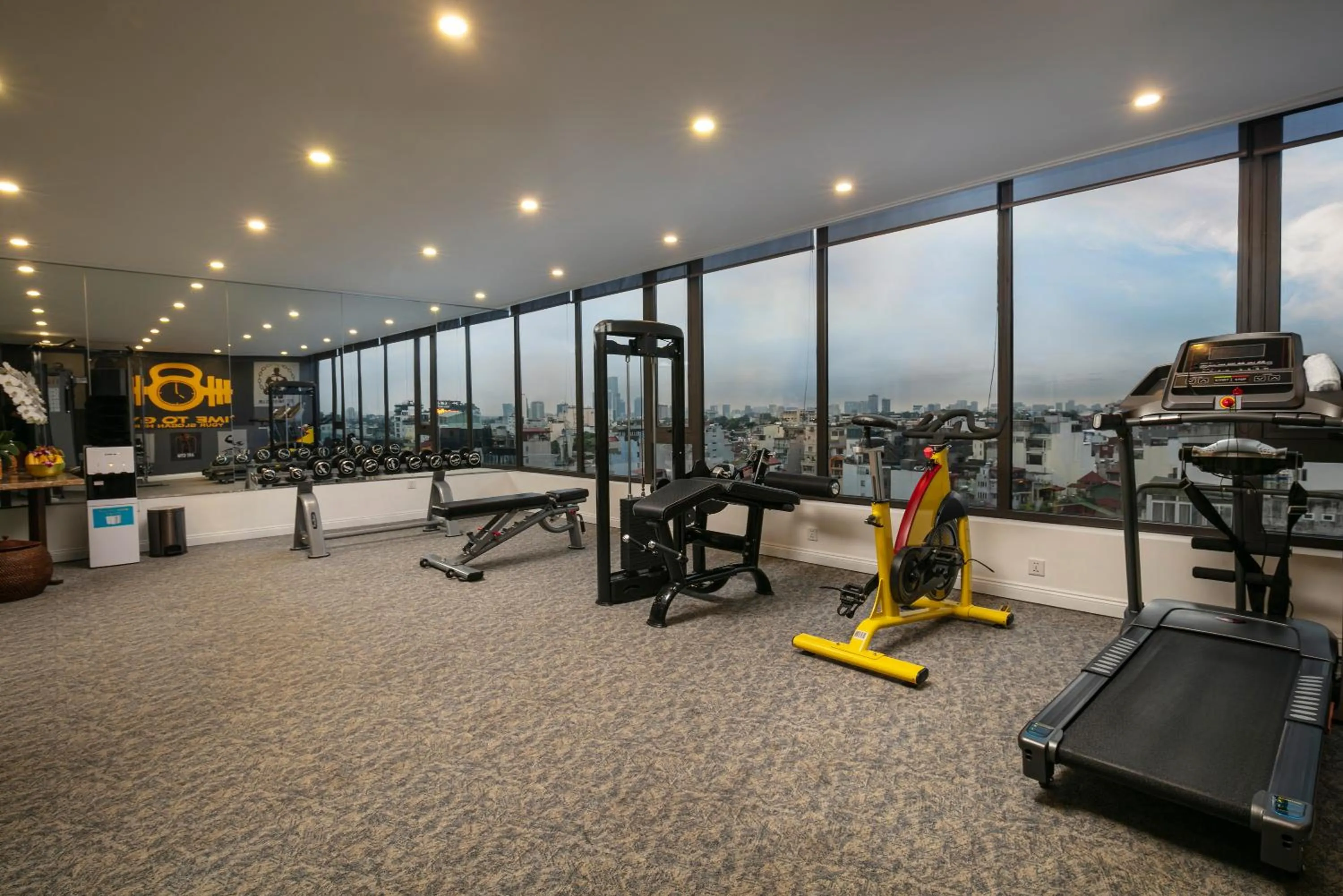 Fitness centre/facilities in The Oriental Jade Hotel