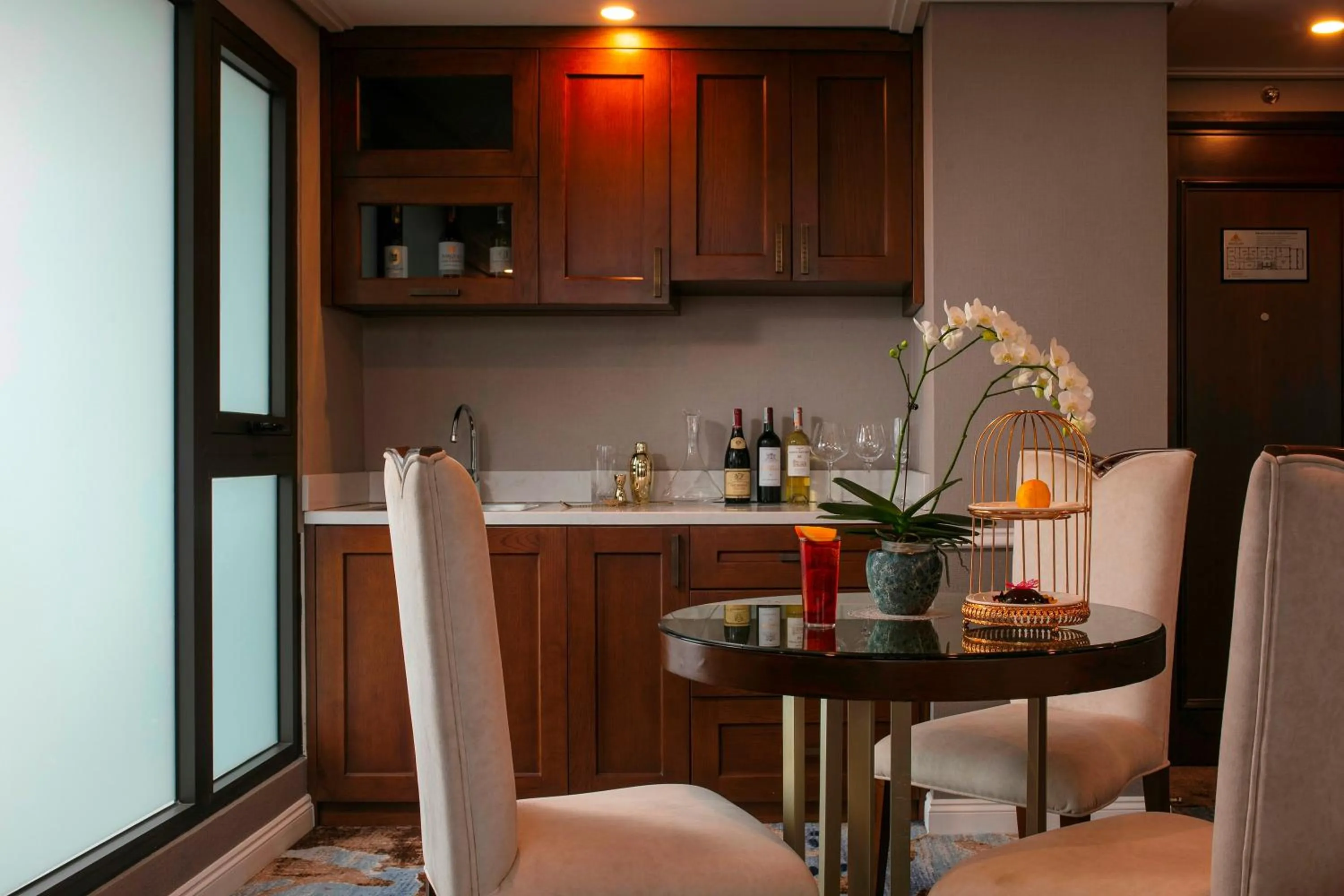 Balcony/Terrace in The Oriental Jade Hotel