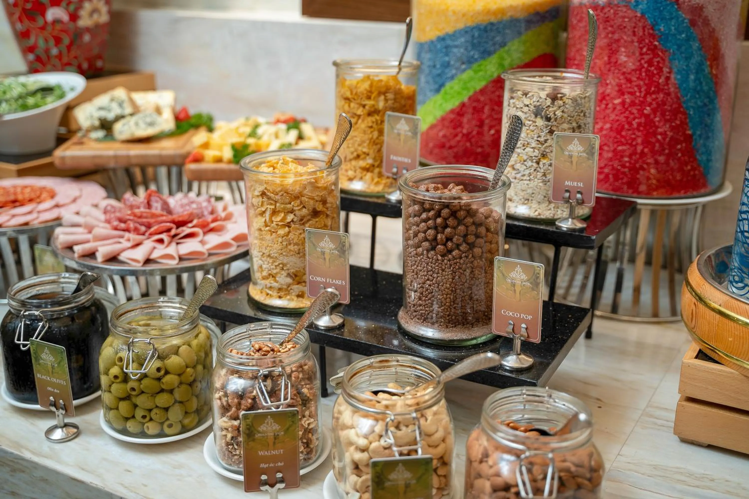 Restaurant/places to eat in The Oriental Jade Hotel