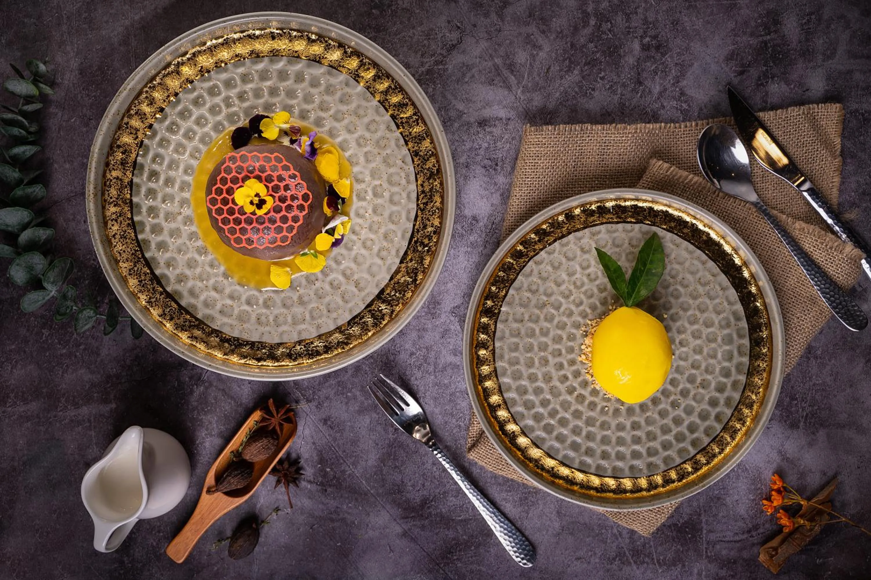 Restaurant/places to eat in The Oriental Jade Hotel