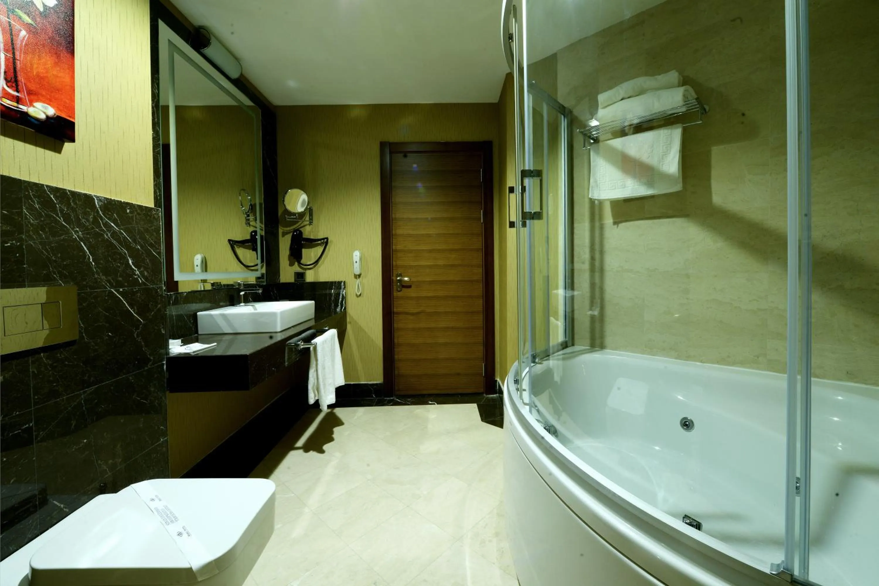 Bathroom in Margi Hotel
