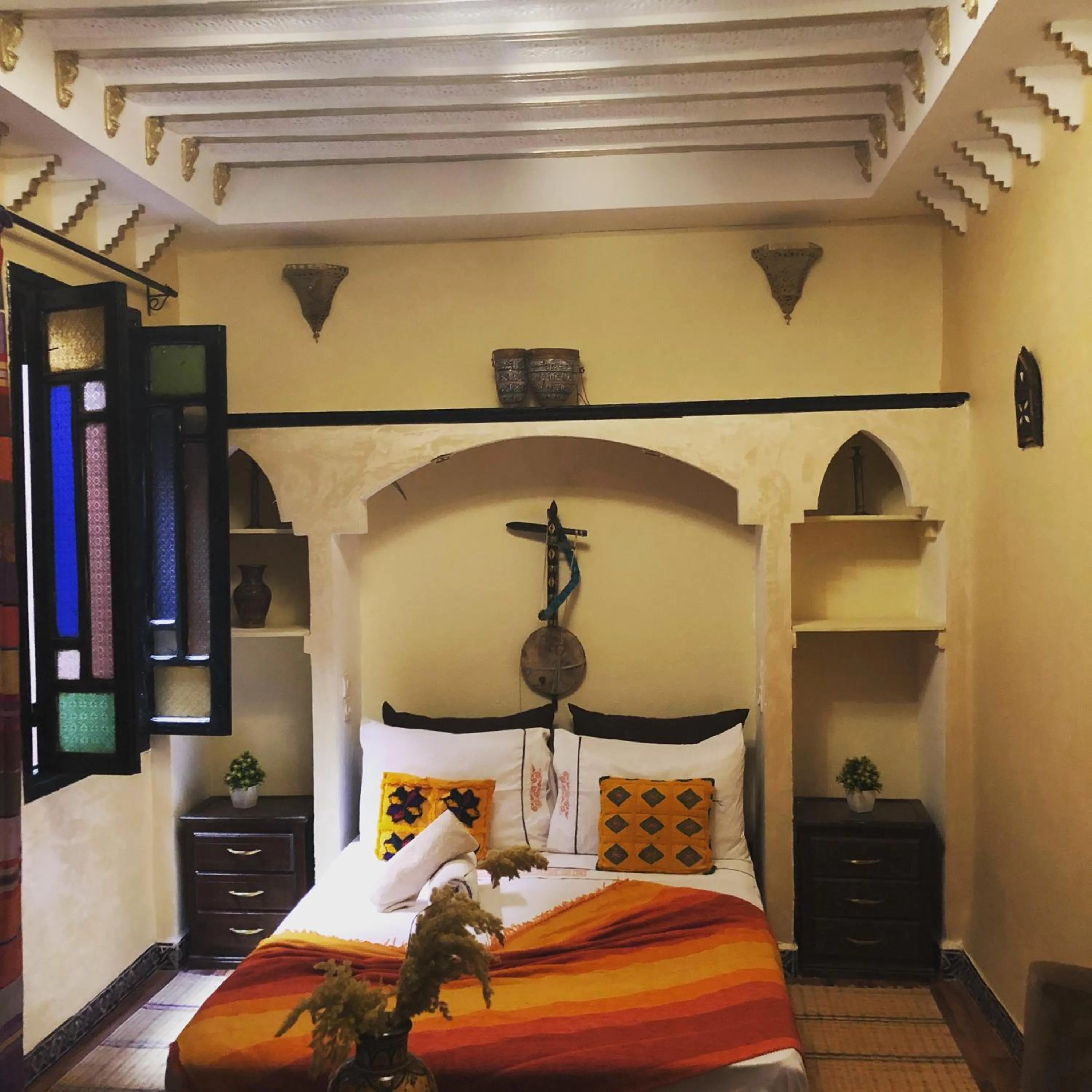 Bed in Riad Maison Aicha