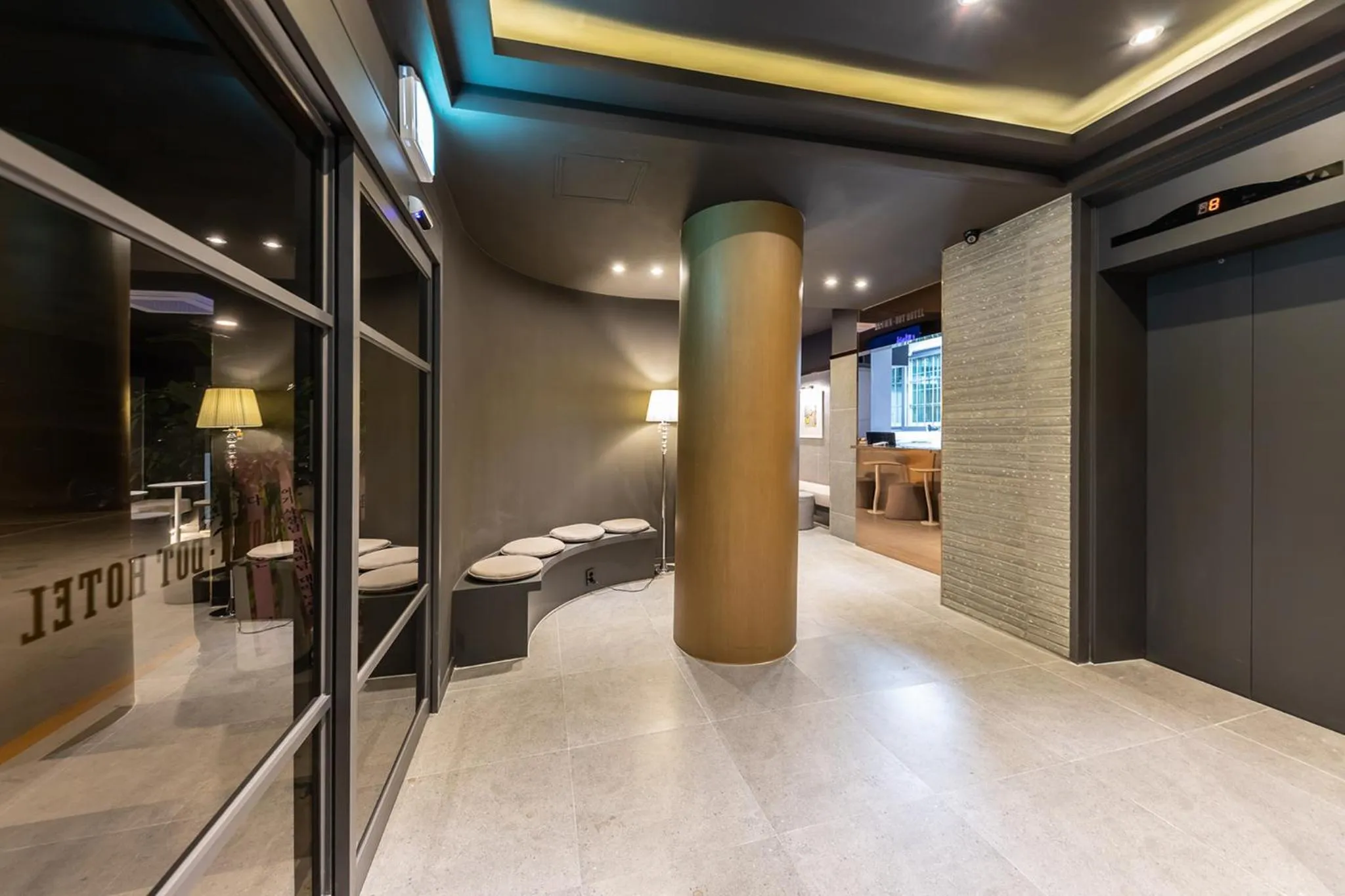 Lobby or reception in Brown Dot Hotel Seong Seo