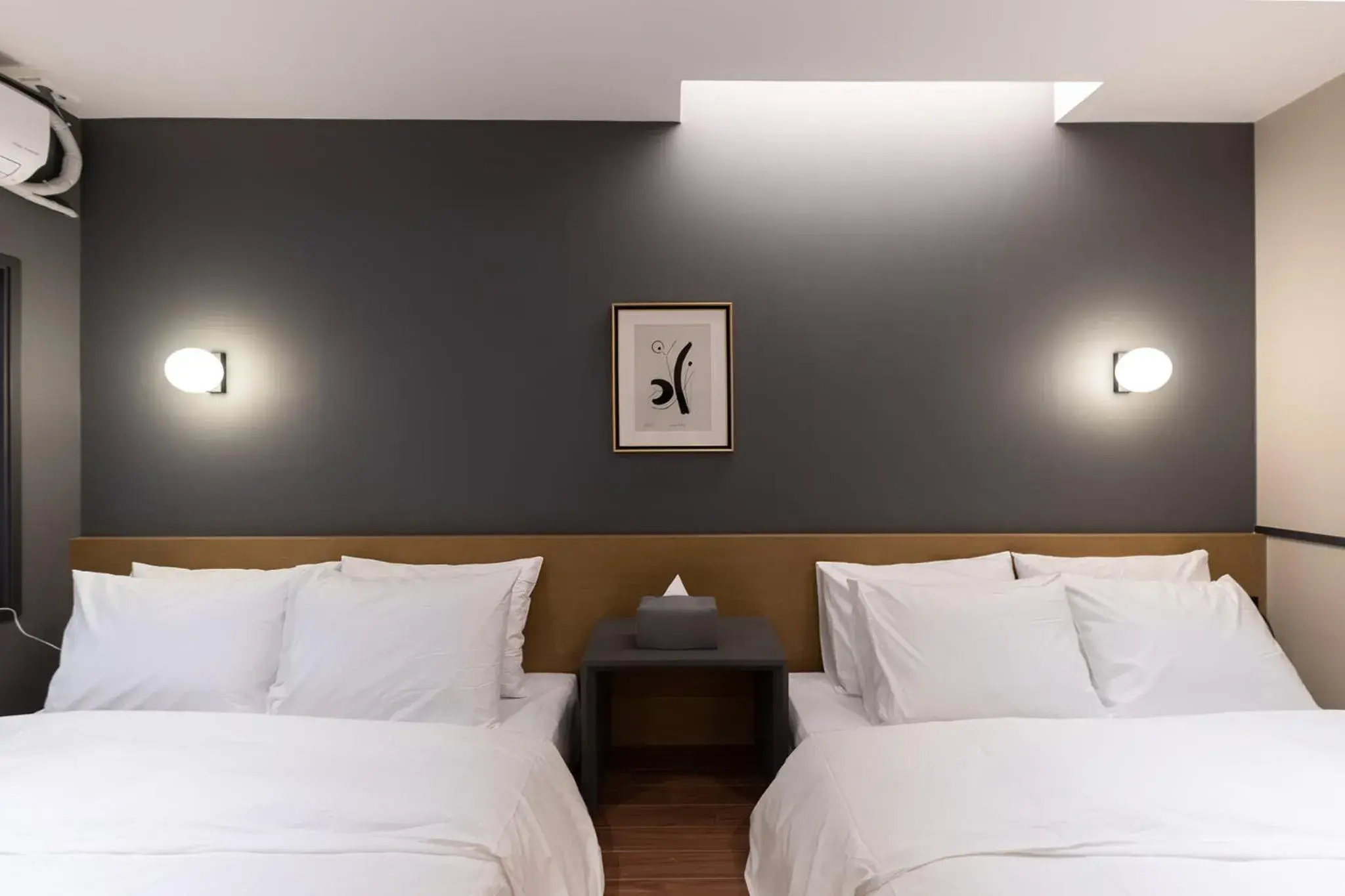 Photo of the whole room, Bed in Brown Dot Hotel Seong Seo Photo of the whole room, Bed in Brown Dot Hotel Seong Seo