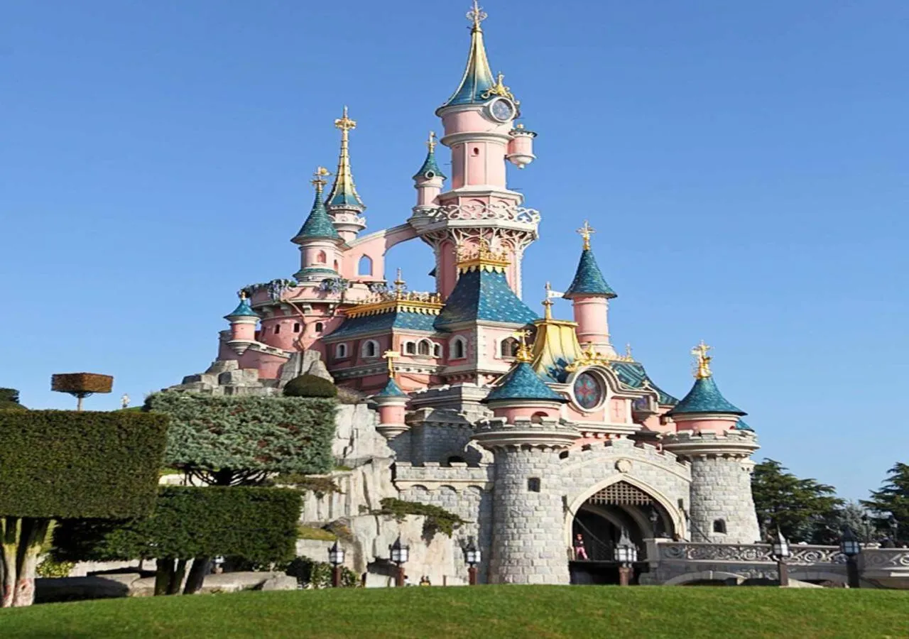 Nearby landmark in ibis budget Marne la Vallée Chelles