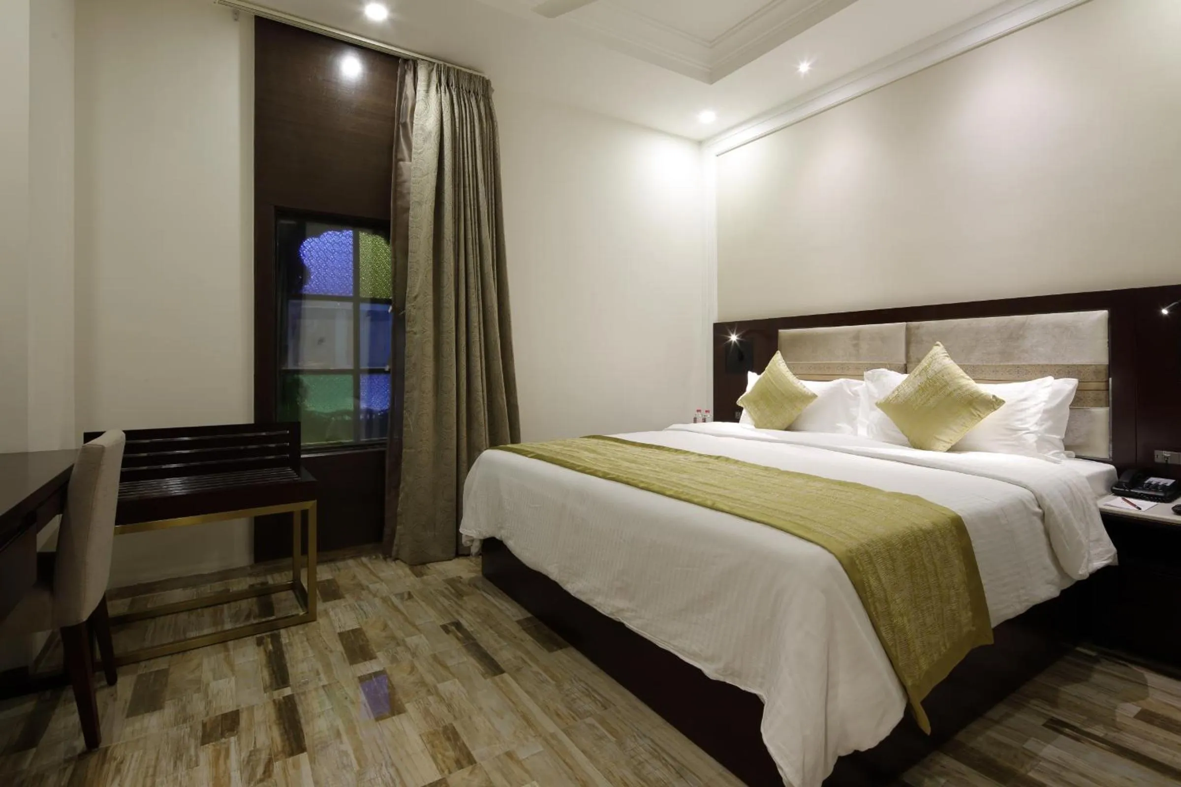 Bed in Regenta Inn Ranip Ahmedabad