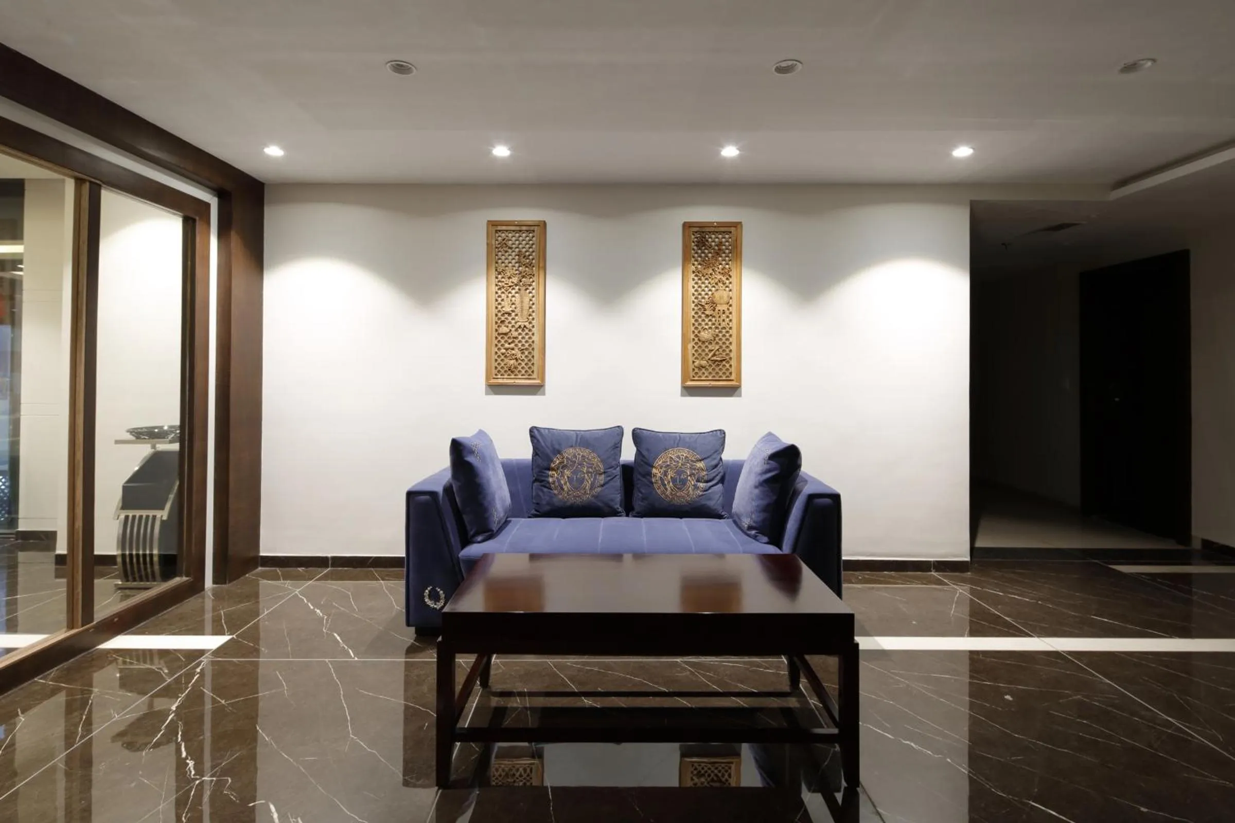 Lobby or reception in Regenta Inn Ranip Ahmedabad