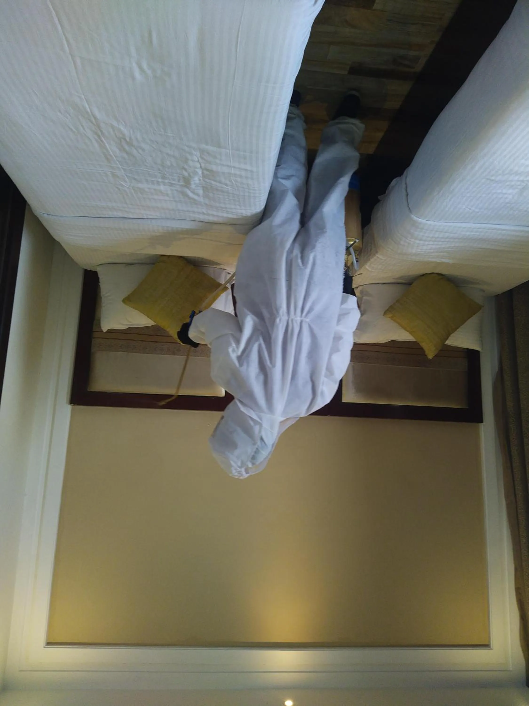 Bedroom, Bed in Regenta Inn Ranip Ahmedabad