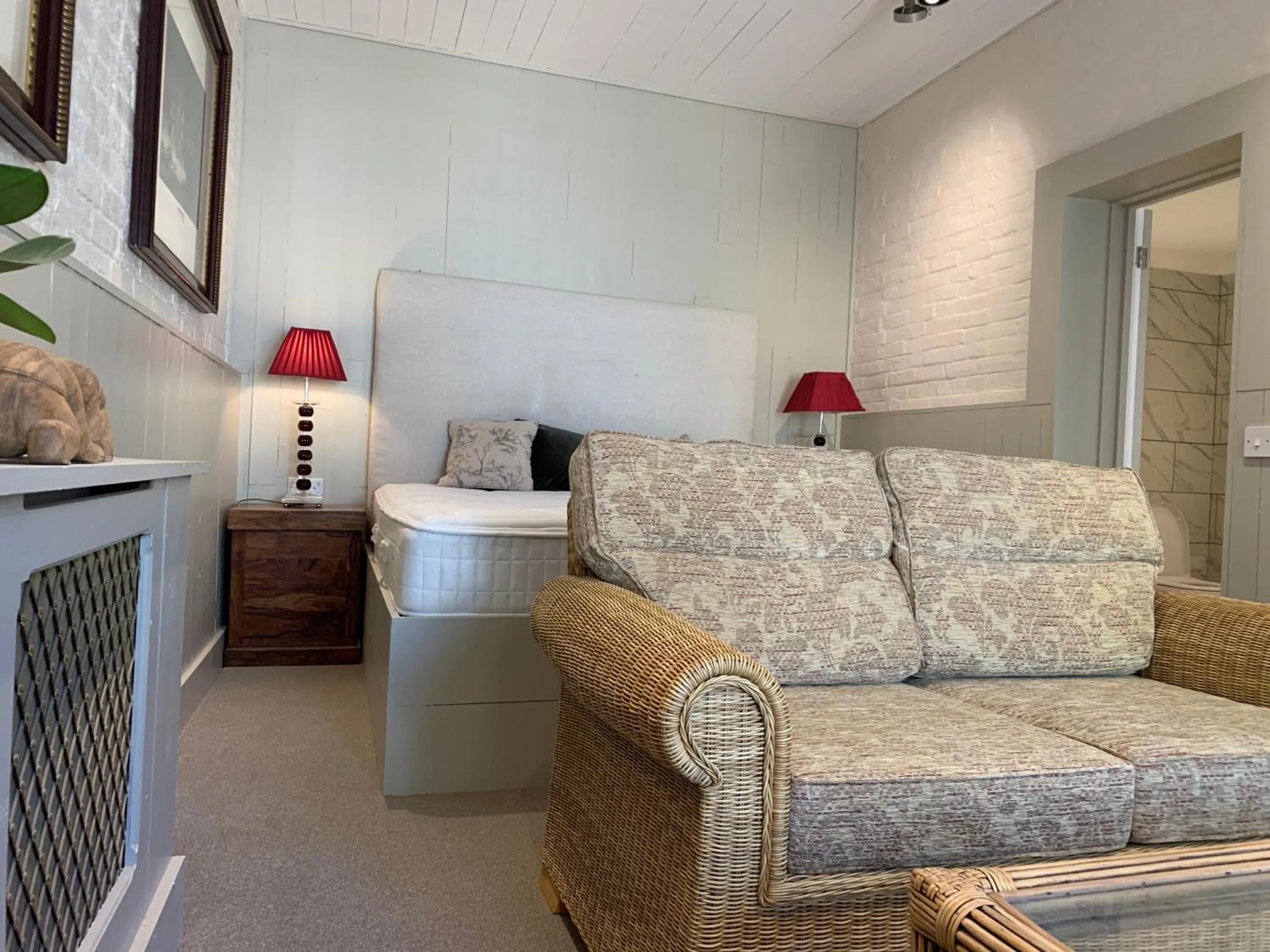 Bedroom in Cedar House Boutique B&B