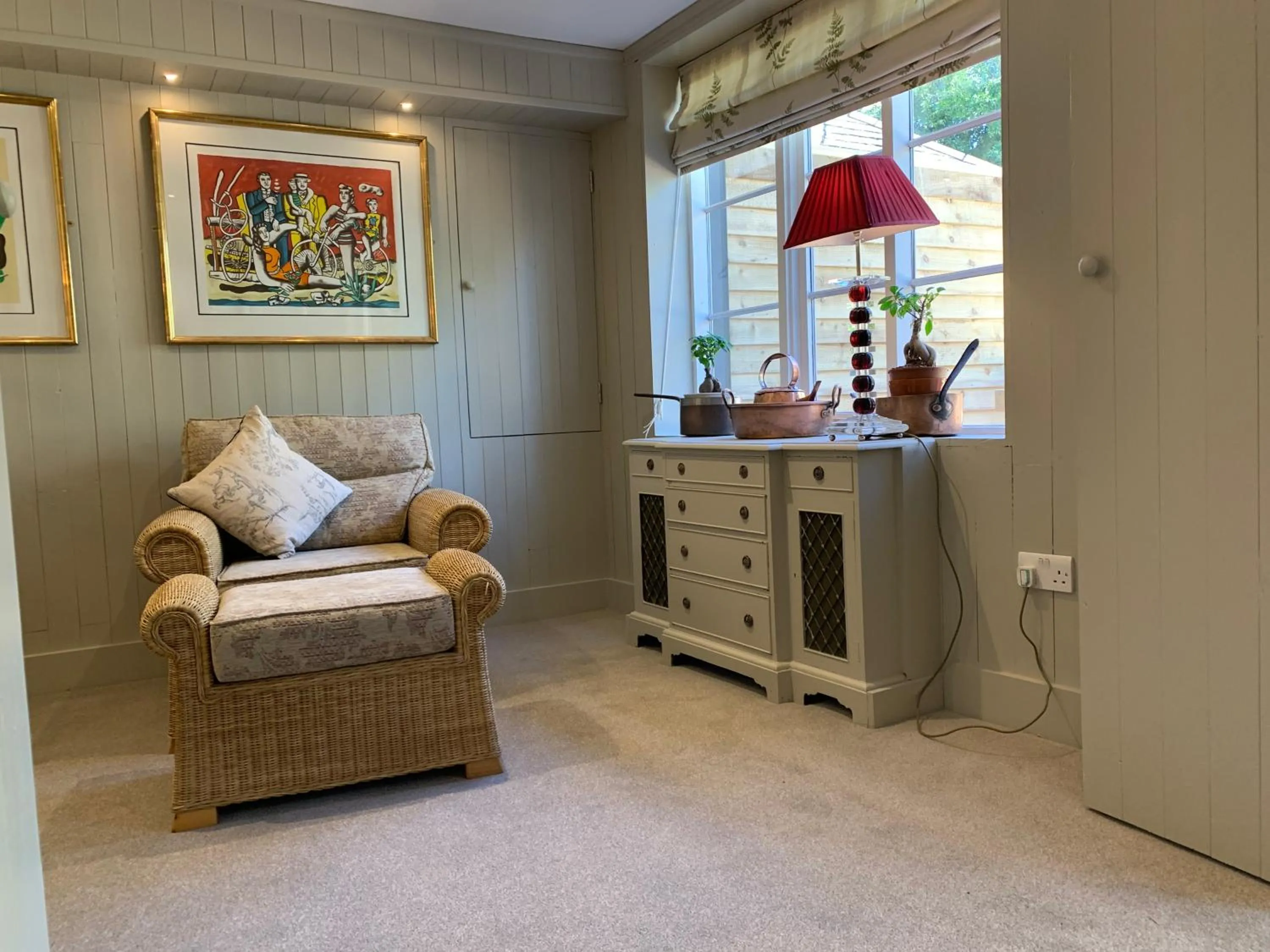 Seating area in Cedar House Boutique B&B