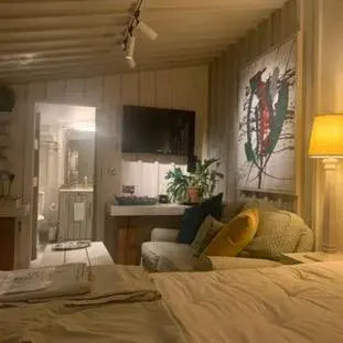 Half Moon Cabin in Cedar House Boutique B&B Half Moon Cabin in Cedar House Boutique B&B