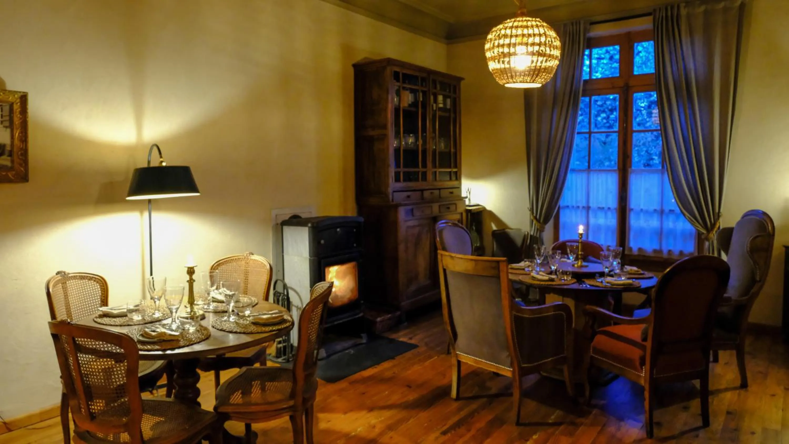 Restaurant/places to eat in Le Rêve d'Aghon Chambres et Restaurant