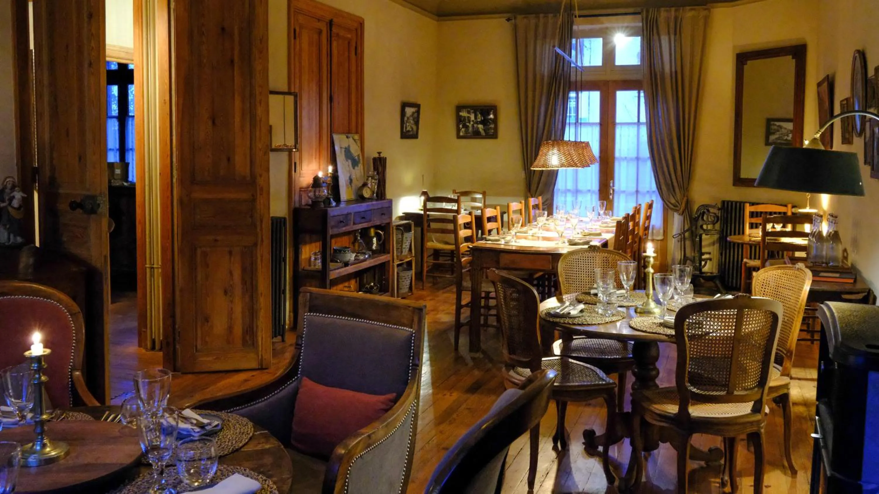 Restaurant/places to eat in Le Rêve d'Aghon Chambres et Restaurant