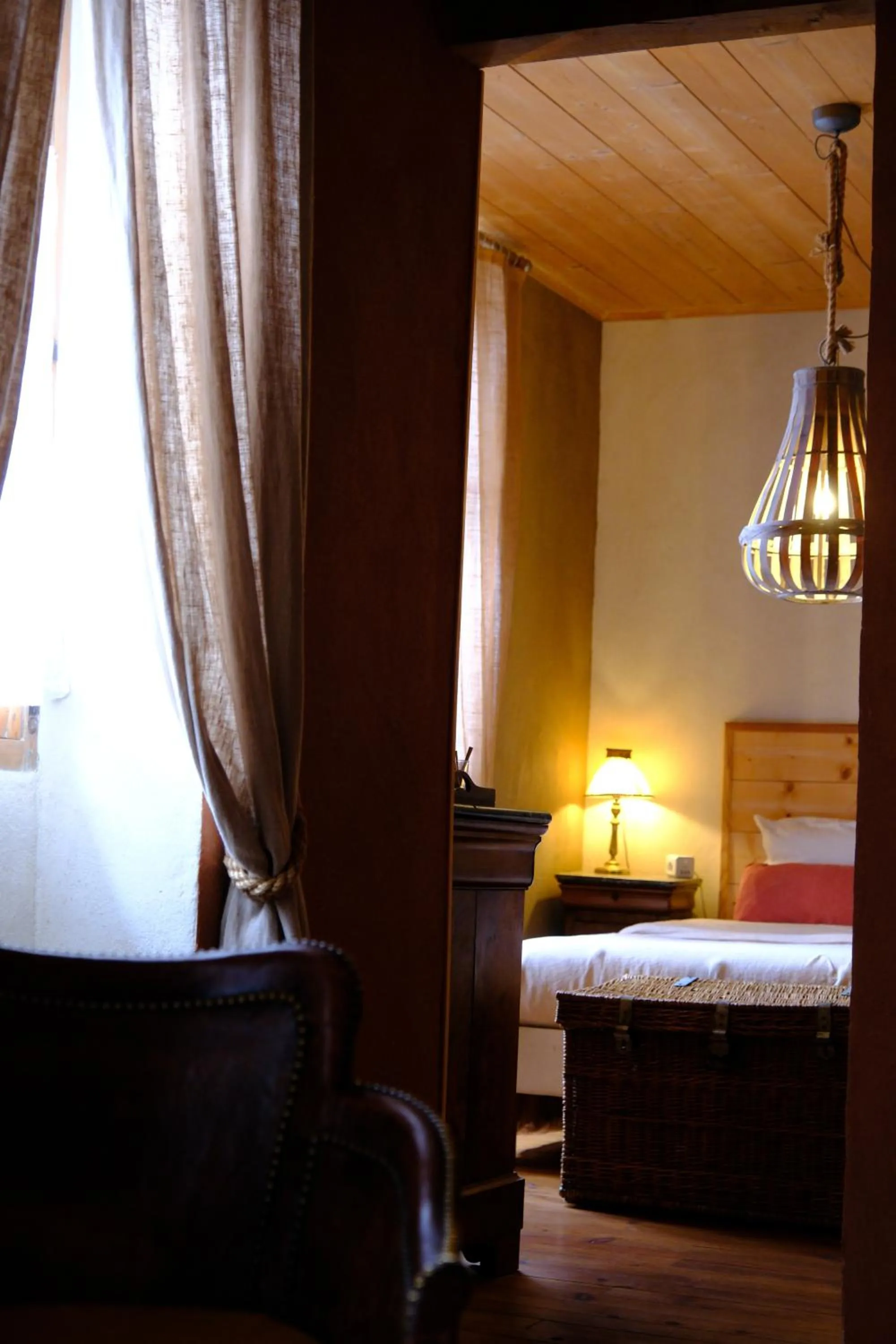 Bedroom, Bed in Le Rêve d'Aghon Chambres et Restaurant