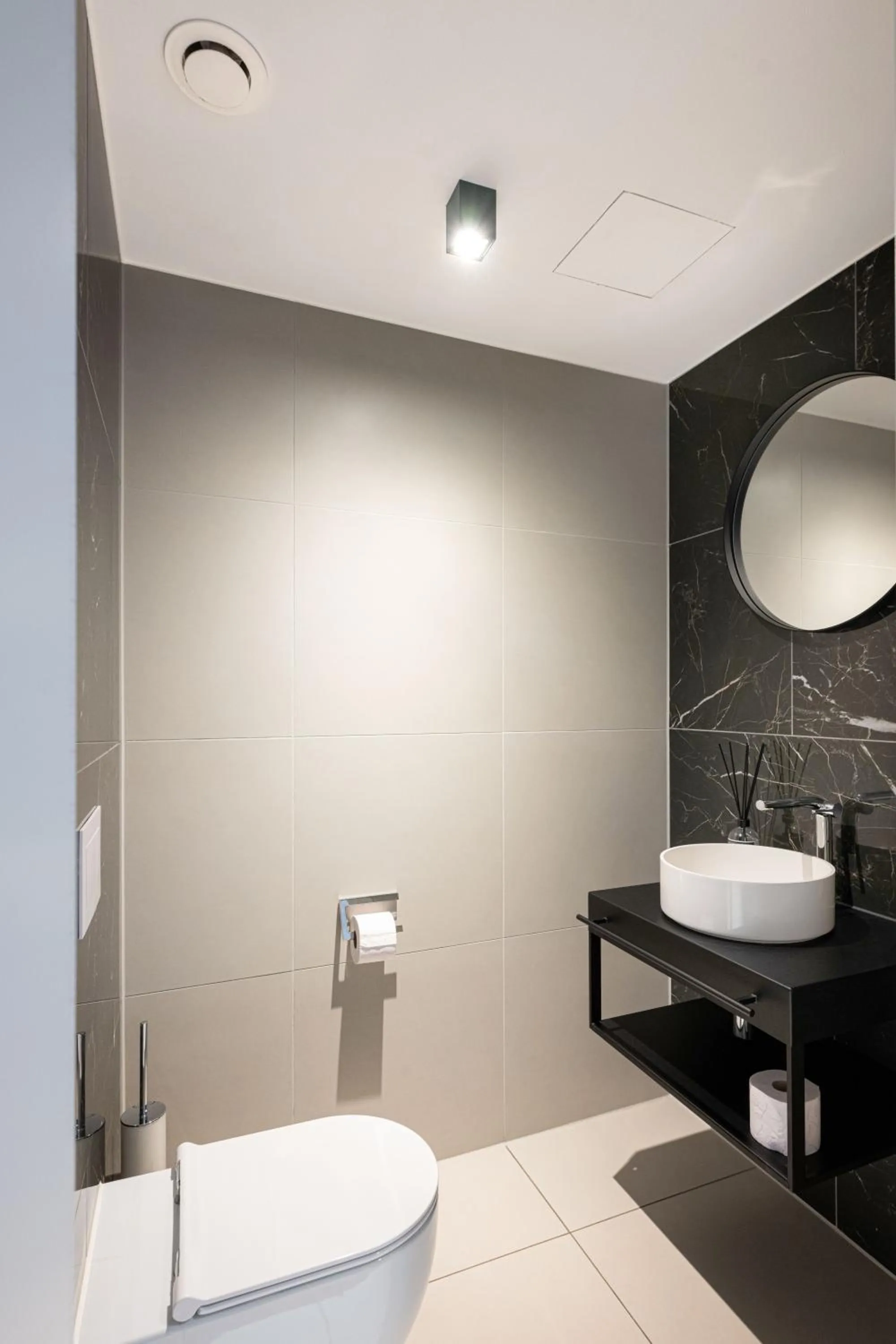 Toilet in Maris Apartments