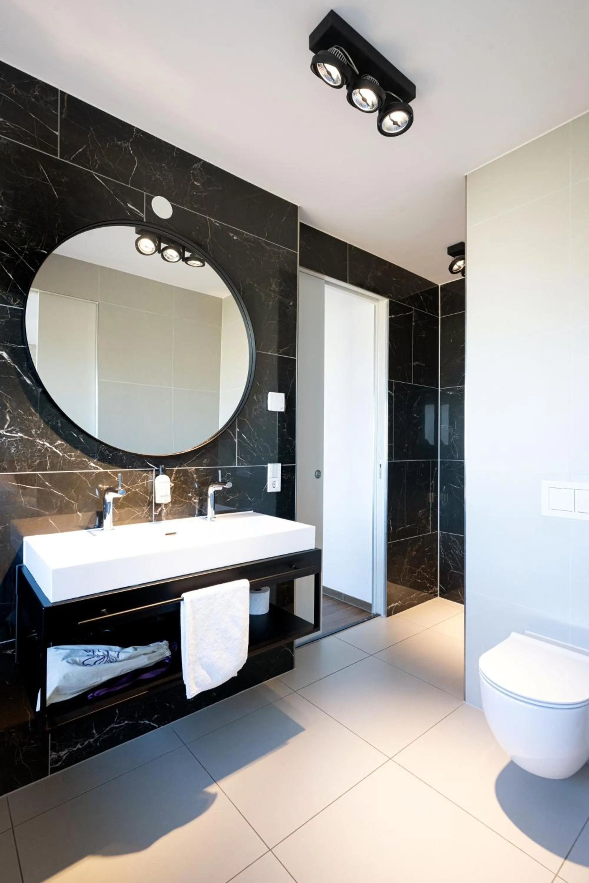 Bathroom in Maris Apartments