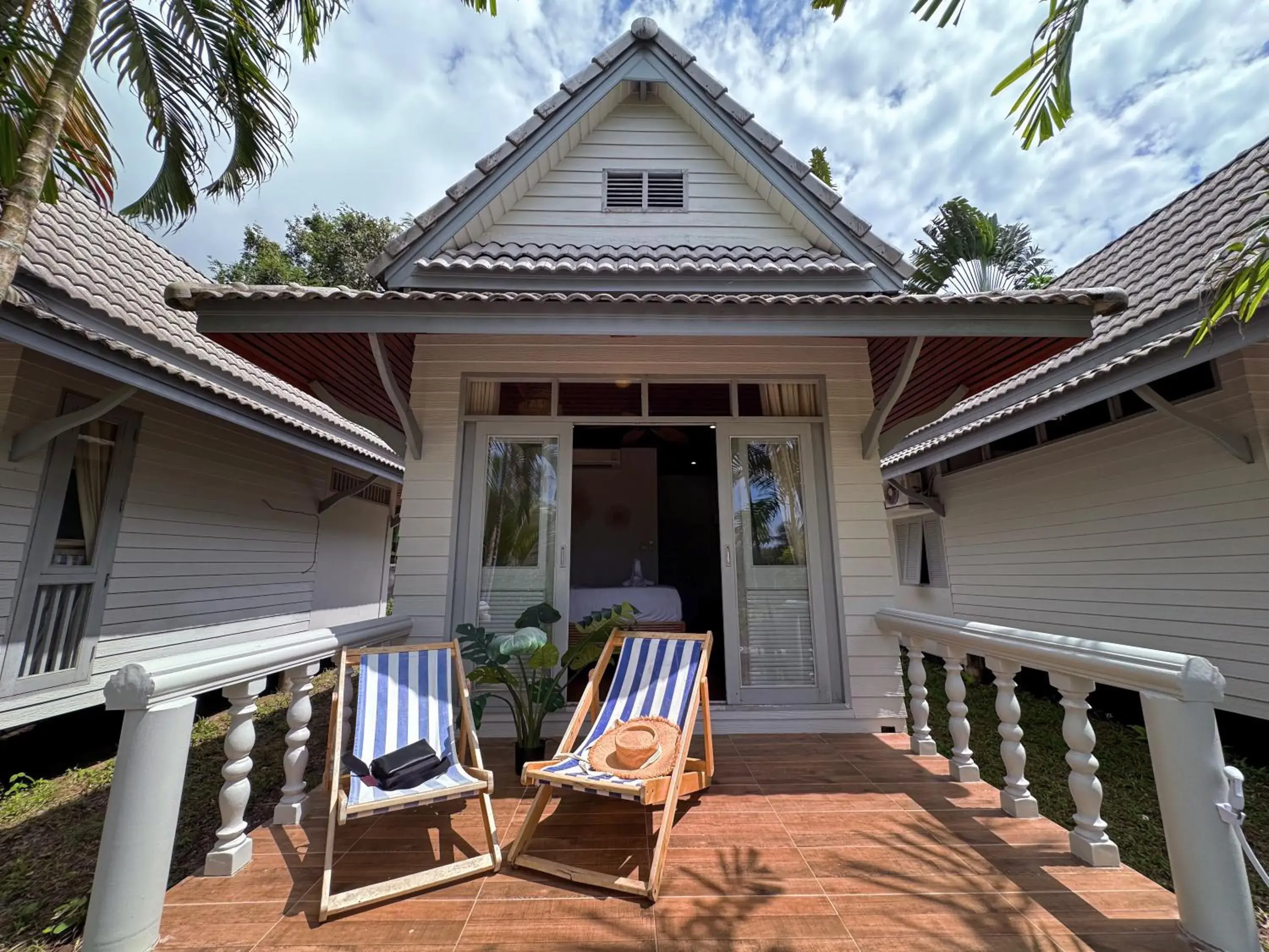 Property building in À La Koh Kood Resort Property building in À La Koh Kood Resort