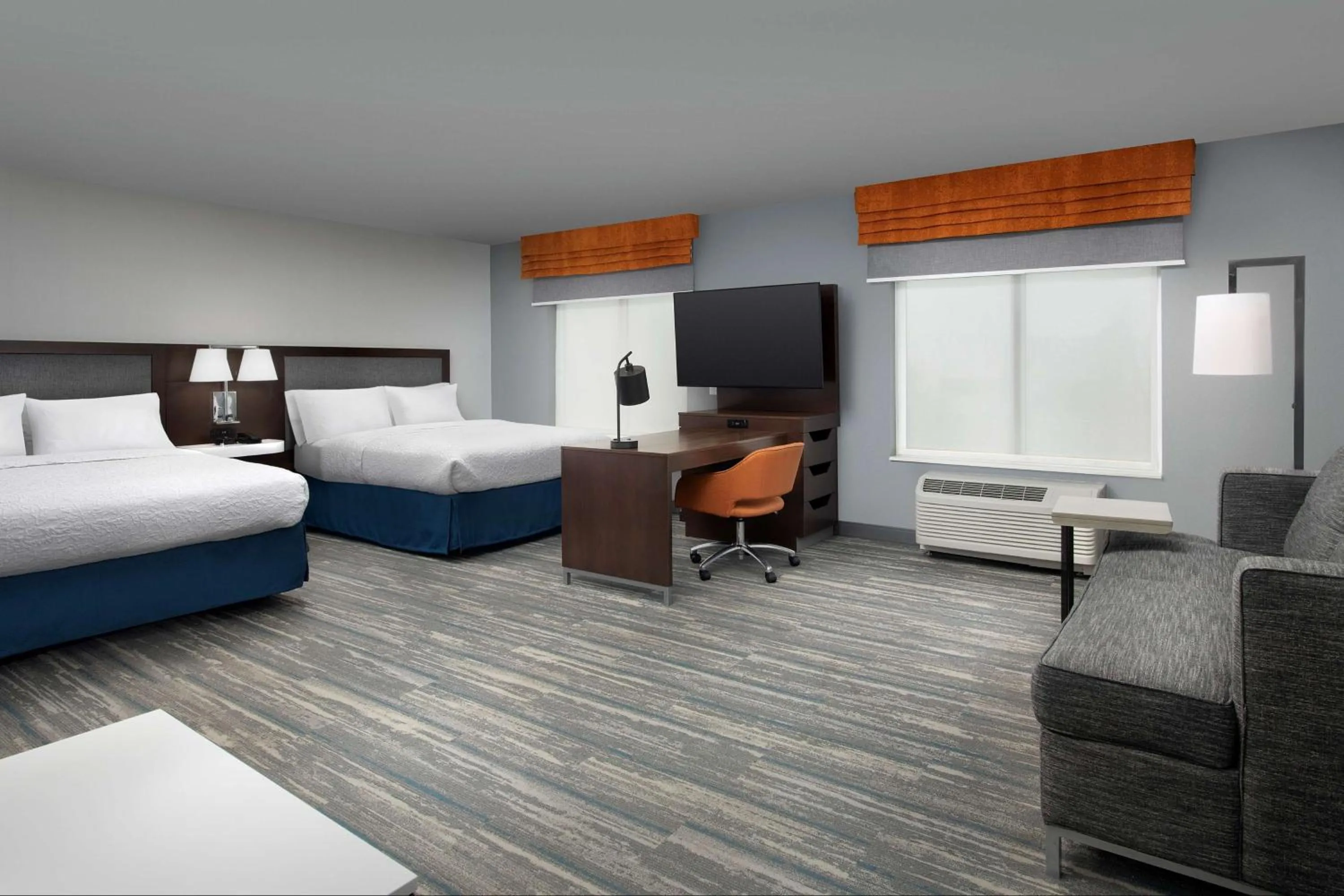 Bedroom, Bed in Hampton Inn & Suites Rapid City Rushmore, SD