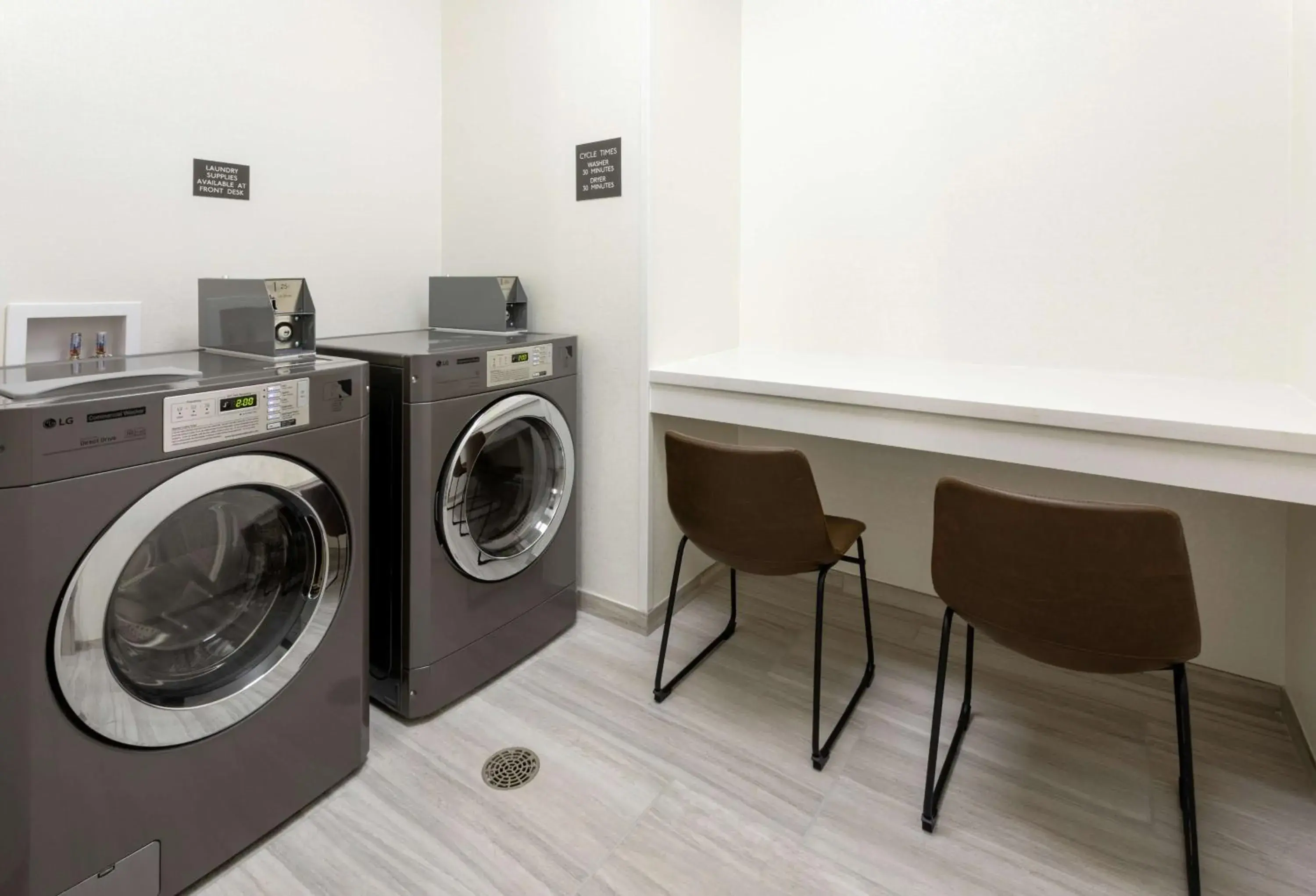 Property building in Hilton Garden Inn St. Cloud, Mn Property building in Hilton Garden Inn St. Cloud, Mn