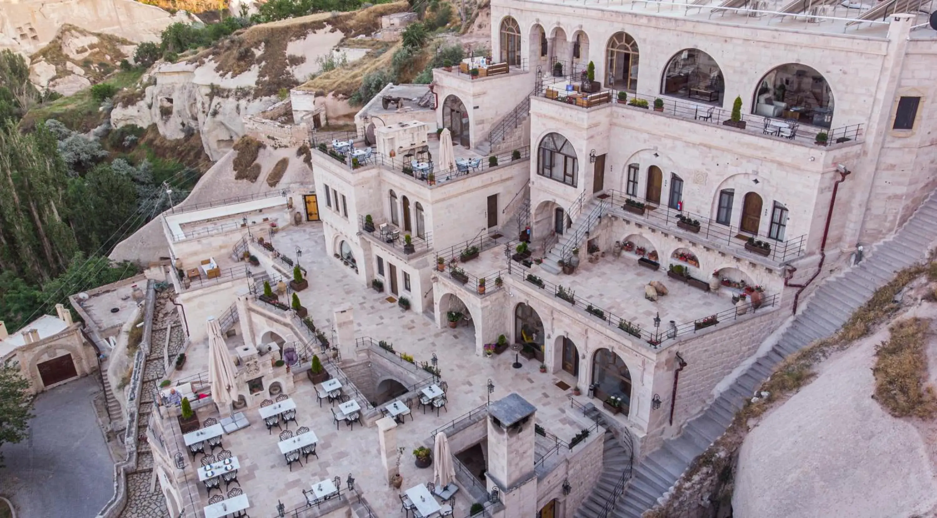 Property building in Nino Cave Suites Property building in Nino Cave Suites