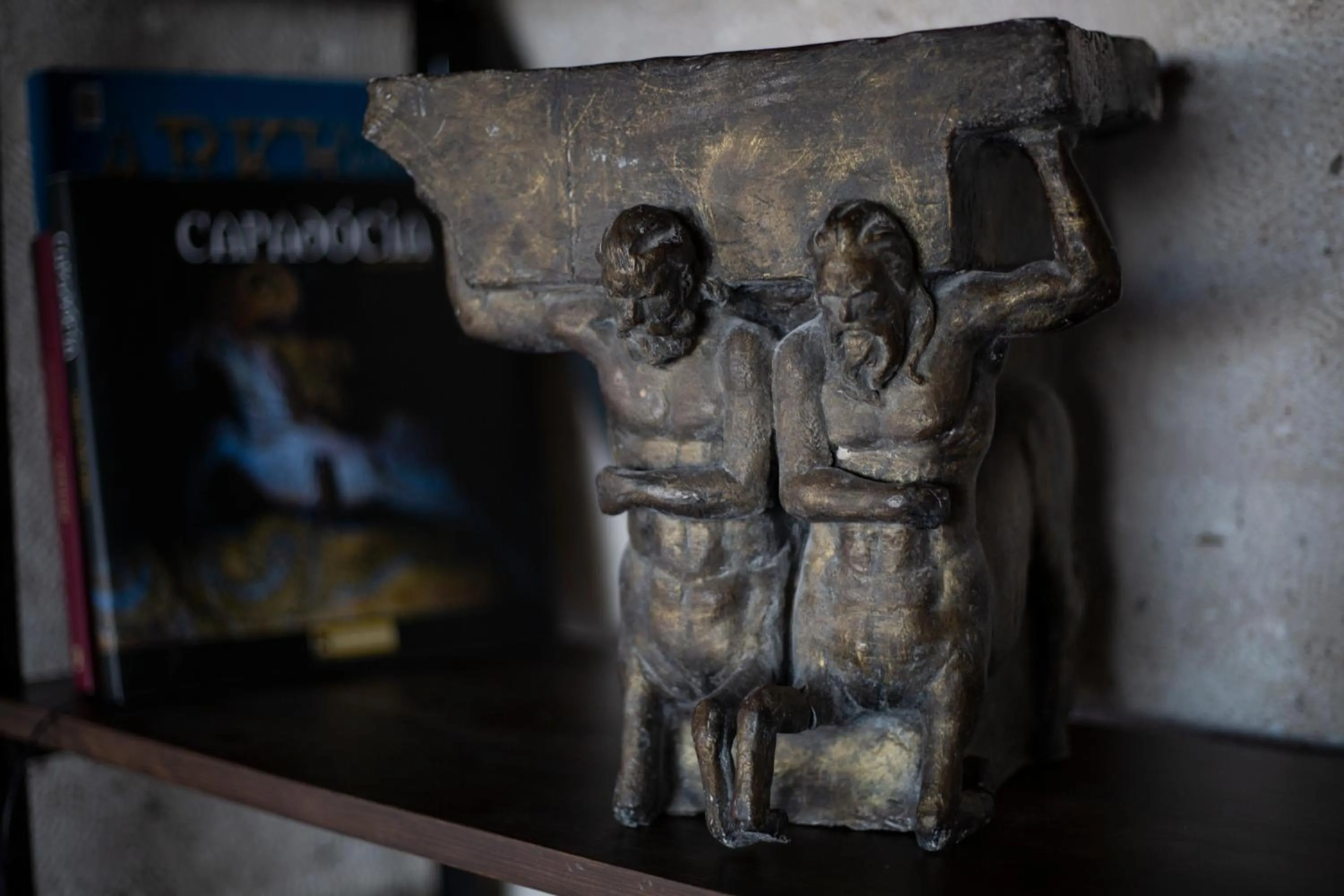 Decorative detail in Nino Cave Suites