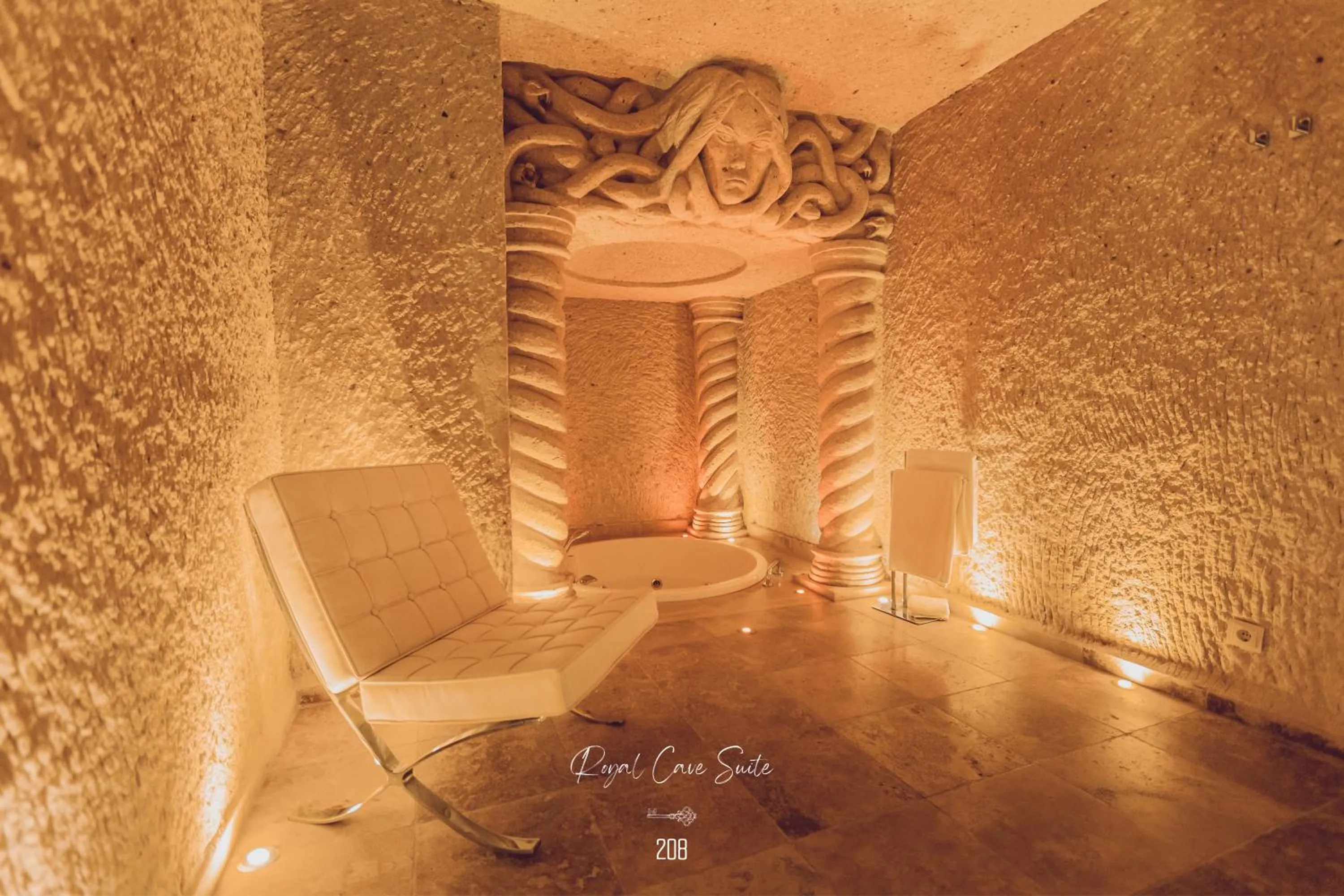 Bathroom in Nino Cave Suites