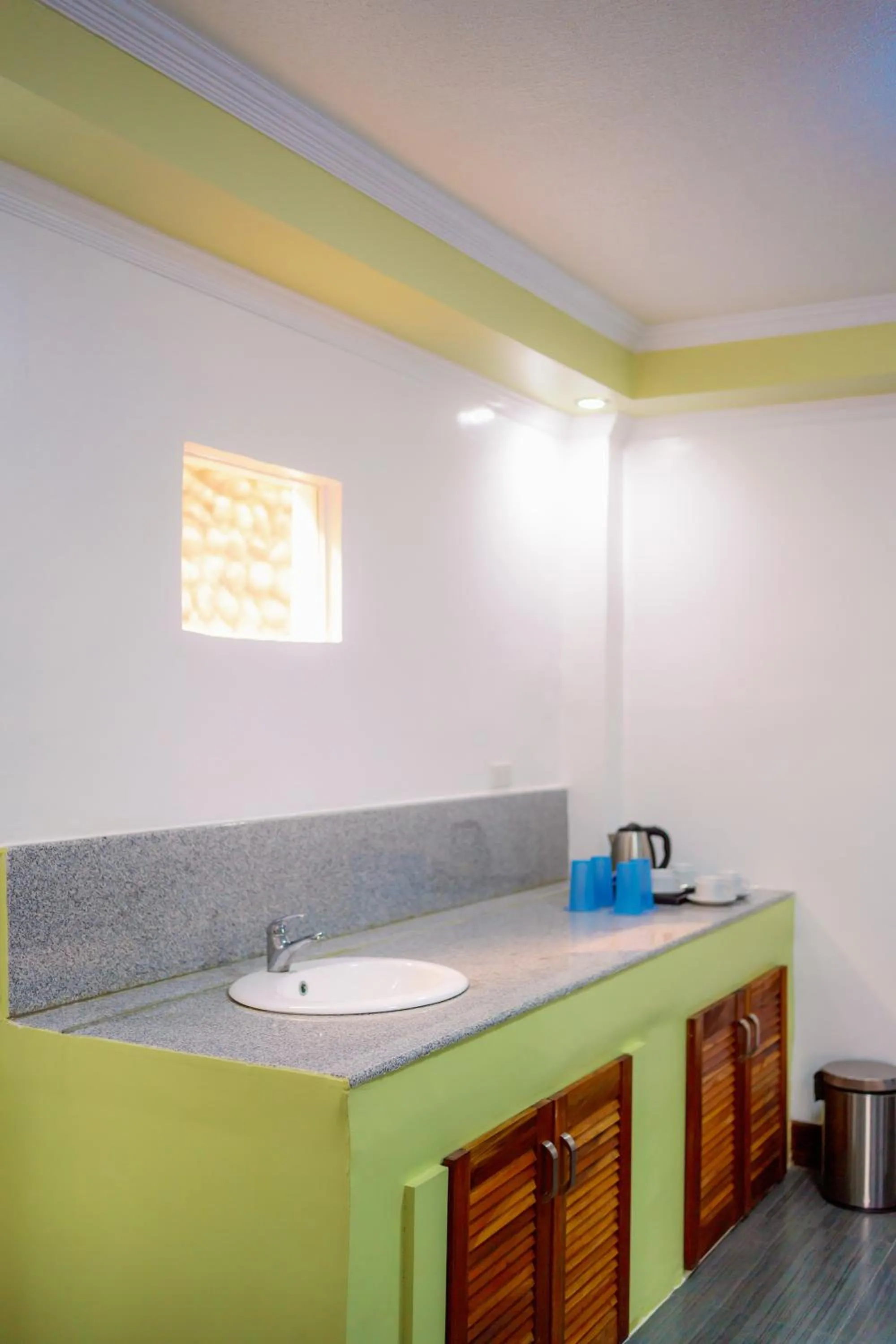 Santiago Cove Hotel and Restaurant