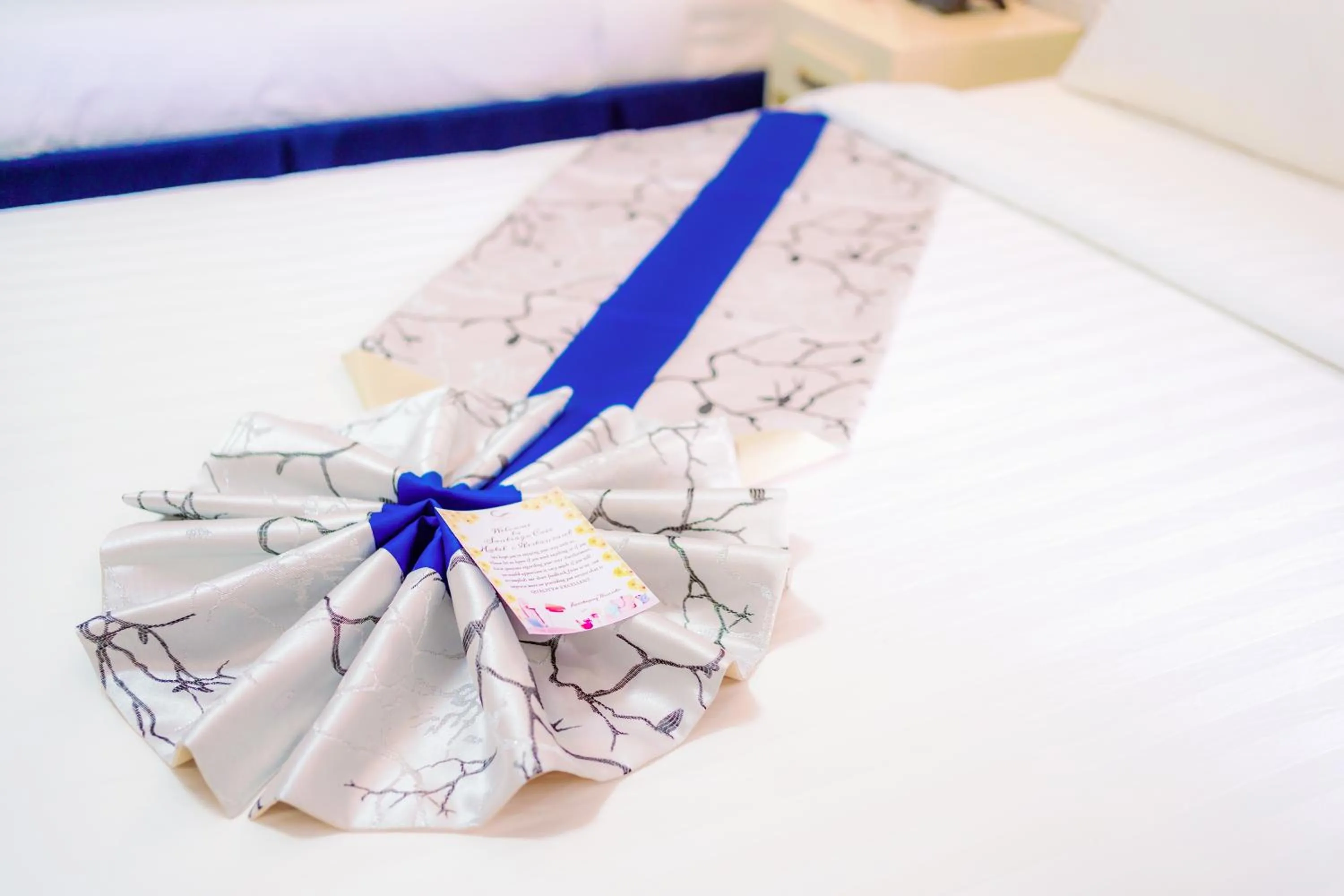 Santiago Cove Hotel and Restaurant