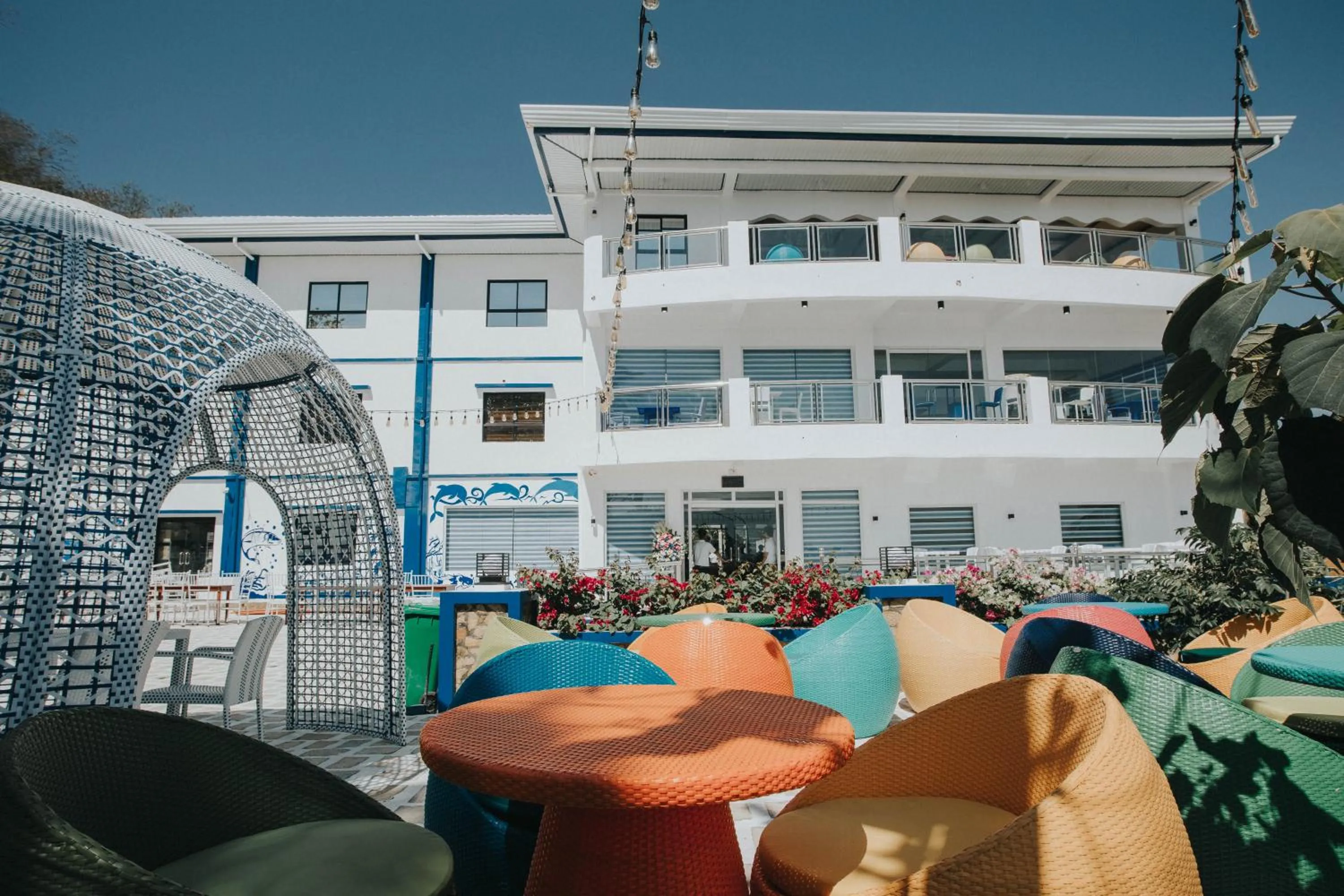 Property building in Santiago Cove Hotel and Restaurant