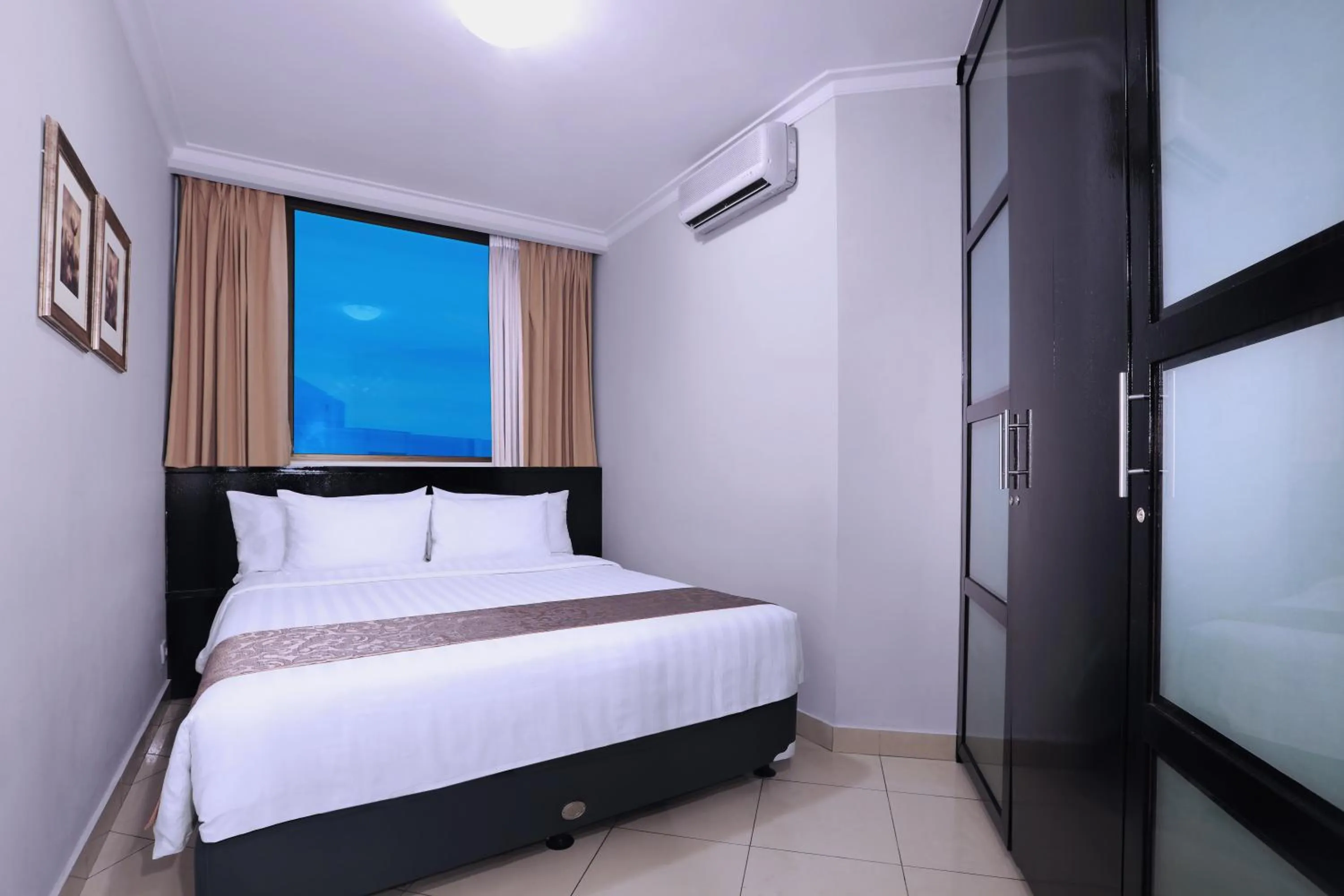 Bed in Horison Ultima Suite & Residences Rasuna Jakarta