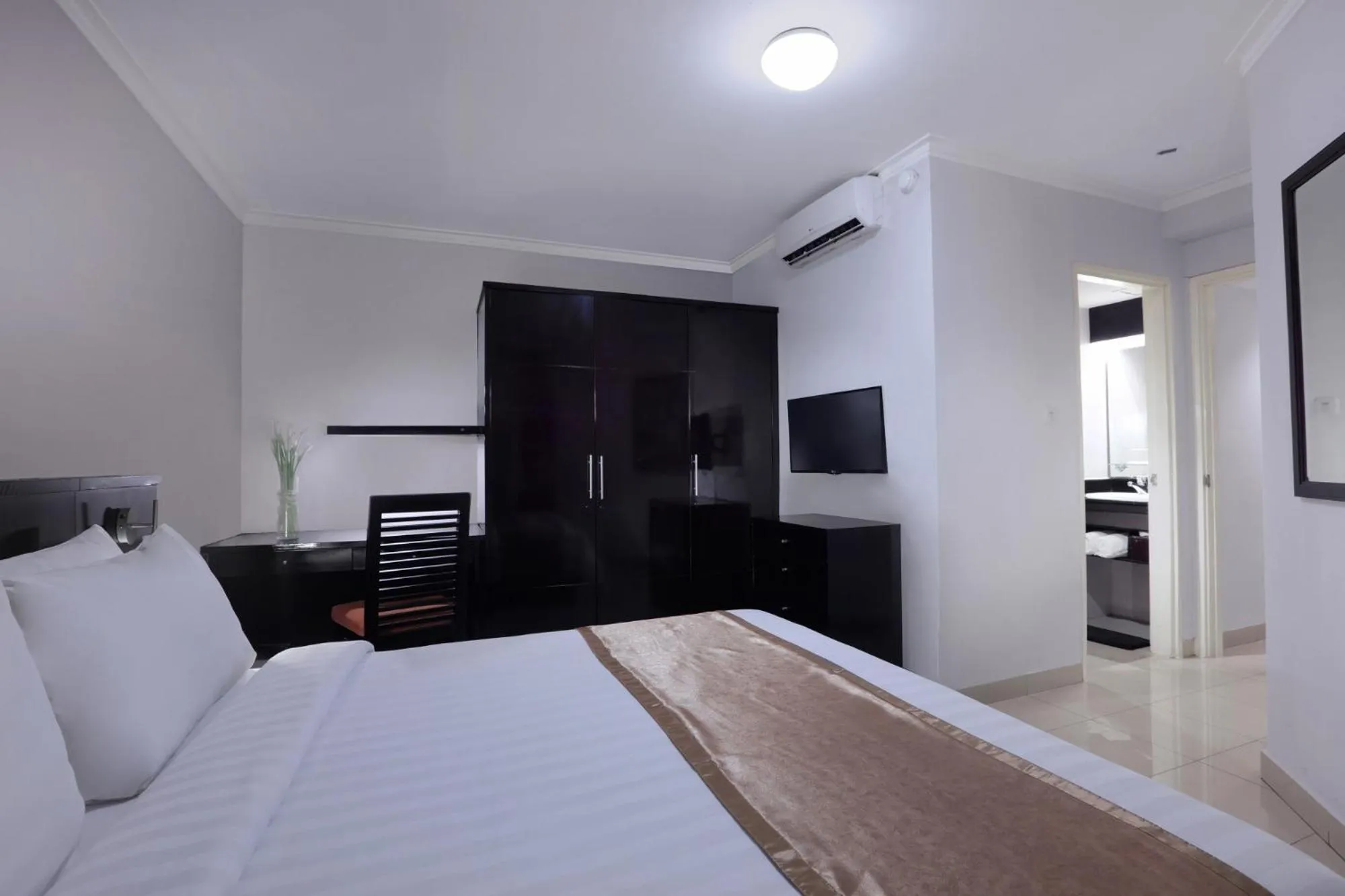Bed in Horison Ultima Suite & Residences Rasuna Jakarta