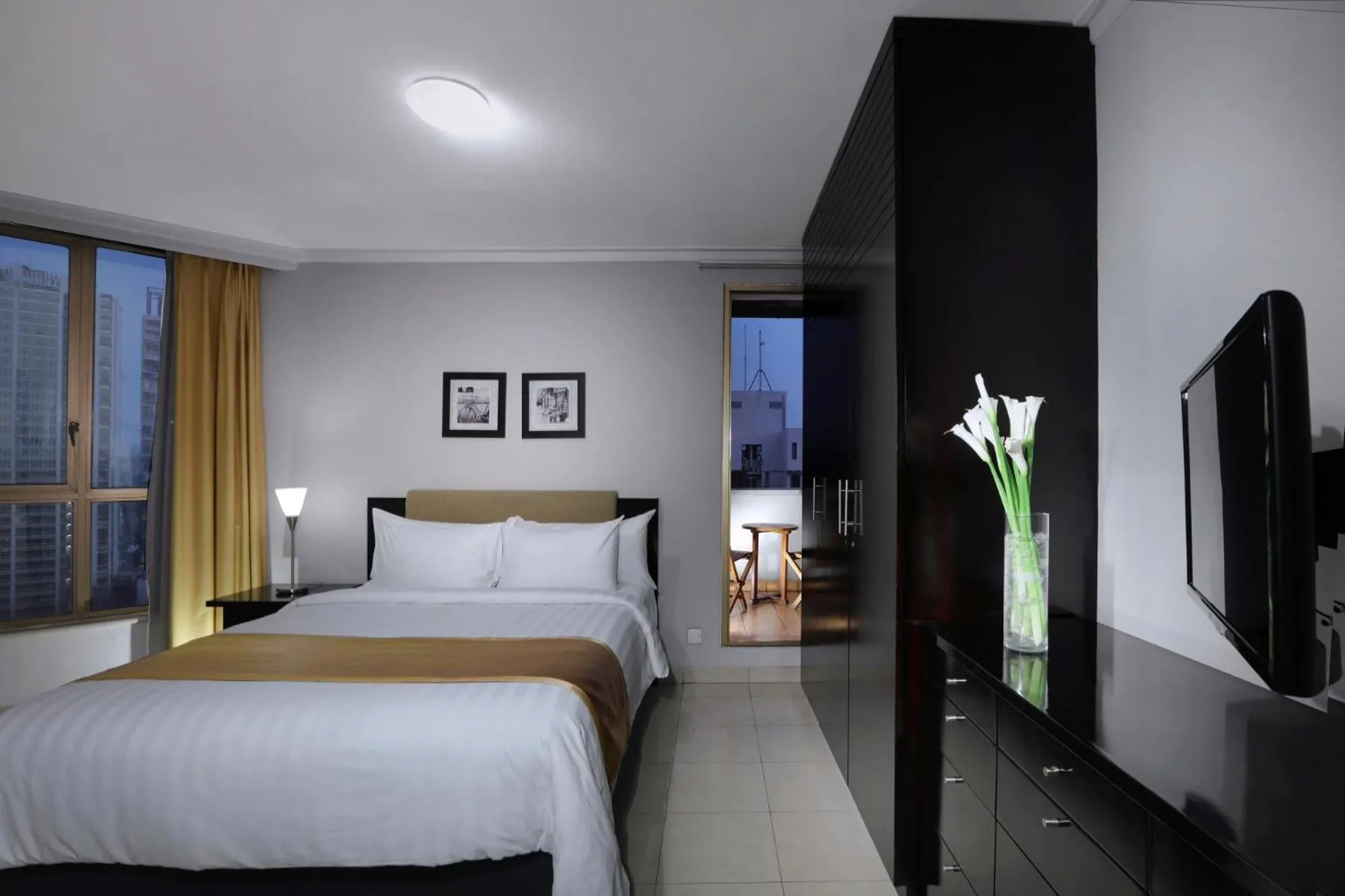 Bed in Horison Ultima Suite & Residences Rasuna Jakarta