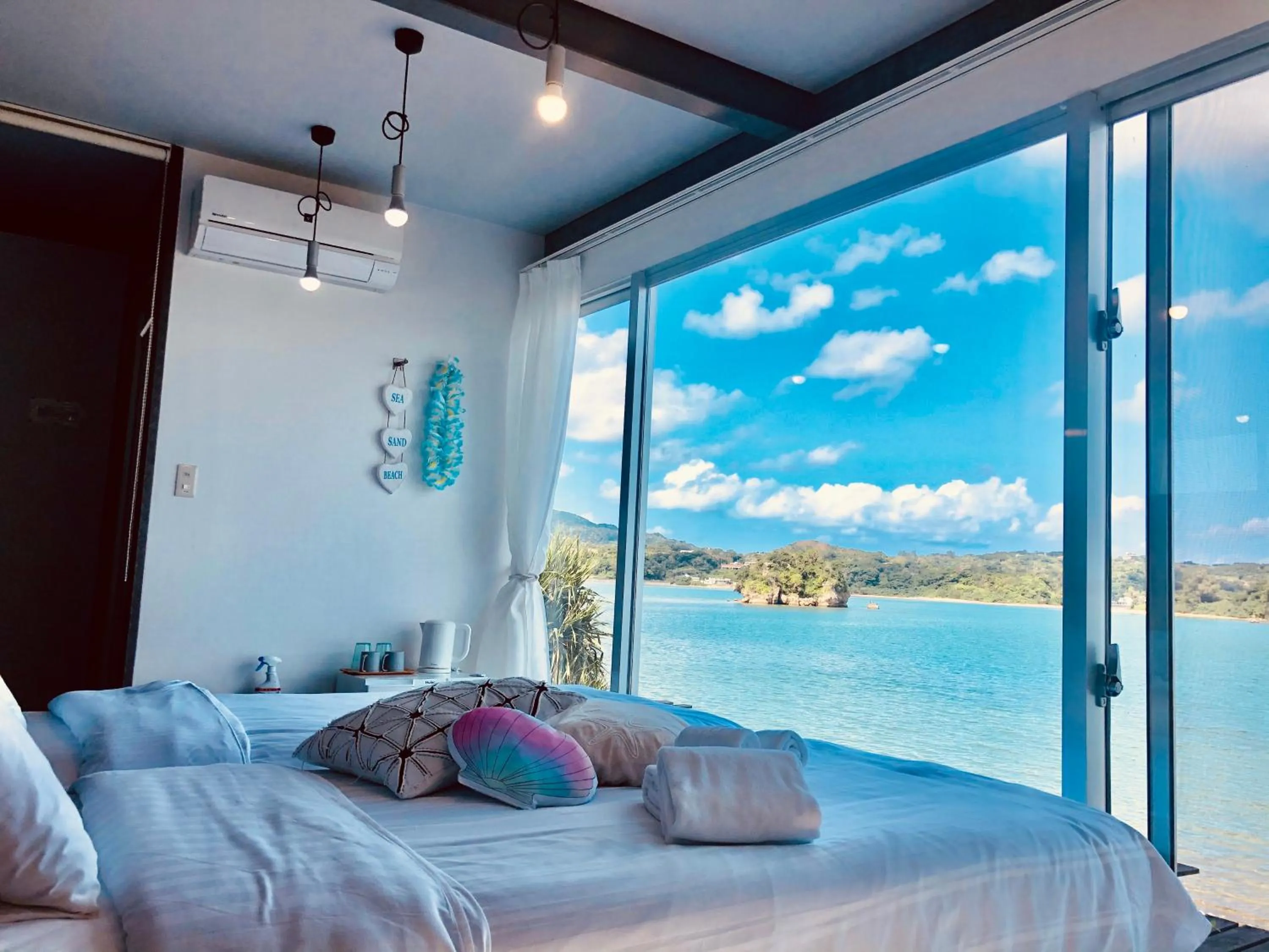 Superior Twin Room with Sea View in Nel Beach