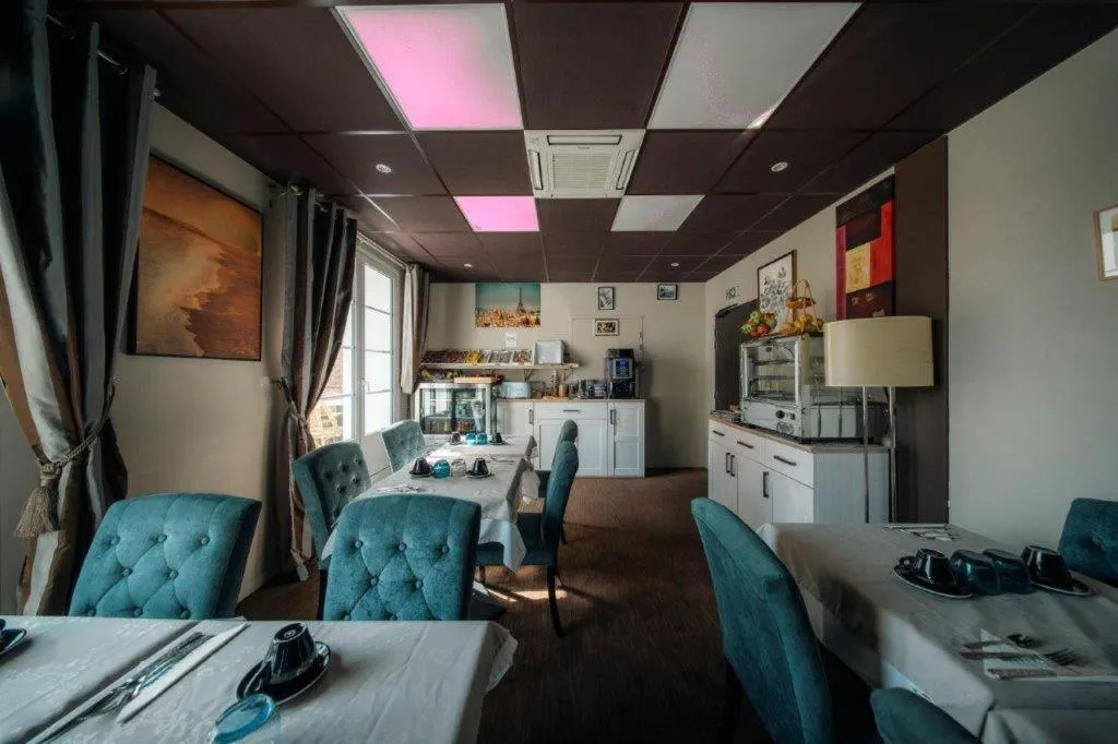 Restaurant/places to eat in BRIT HOTEL PRIVILEGE LISIEUX - La Villa des Arts