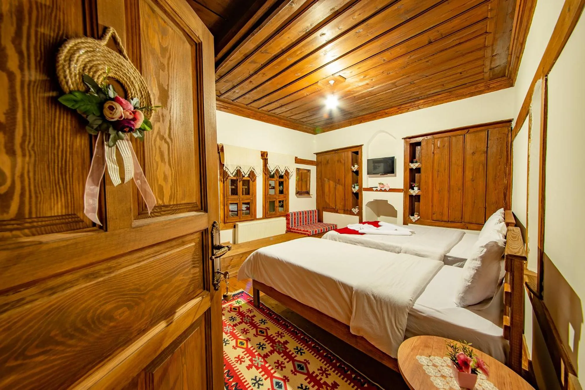 Bed in Hanedan Konak Hotel