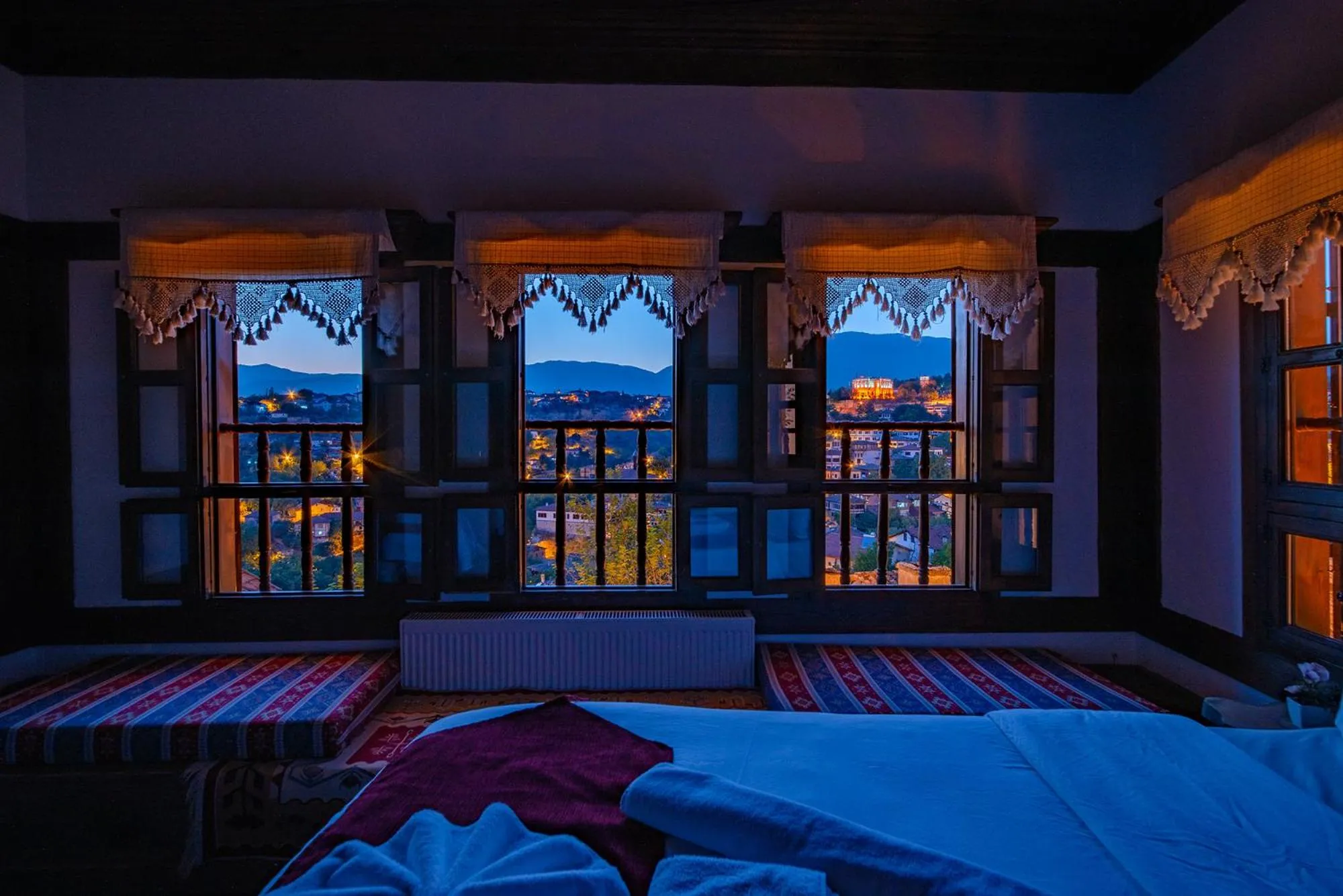 Bed in Hanedan Konak Hotel