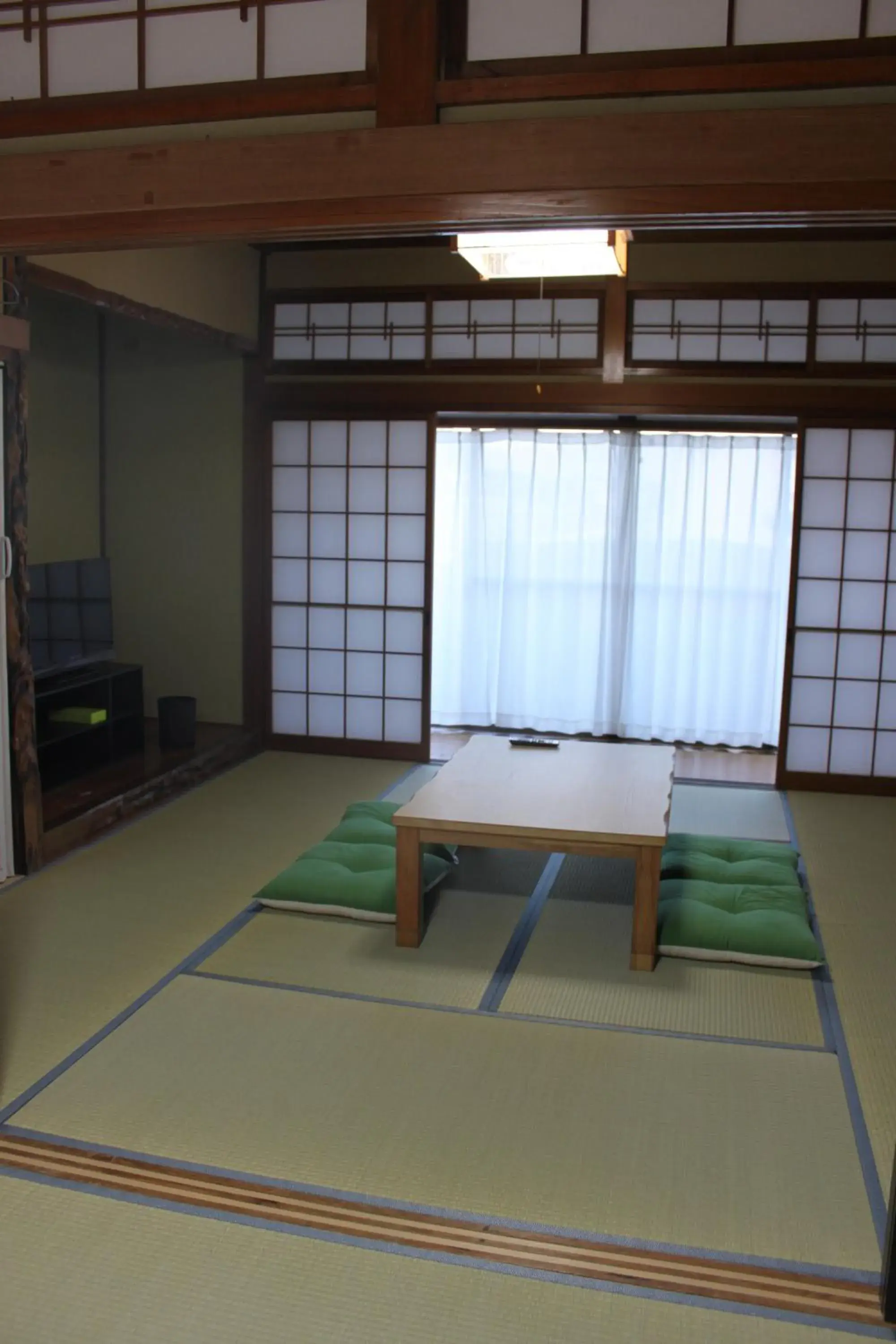 Japanese-Style Quadruple Room with Shared Bathroom - single occupancy in Rosencat Japanese-Style Quadruple Room with Shared Bathroom - single occupancy in Rosencat