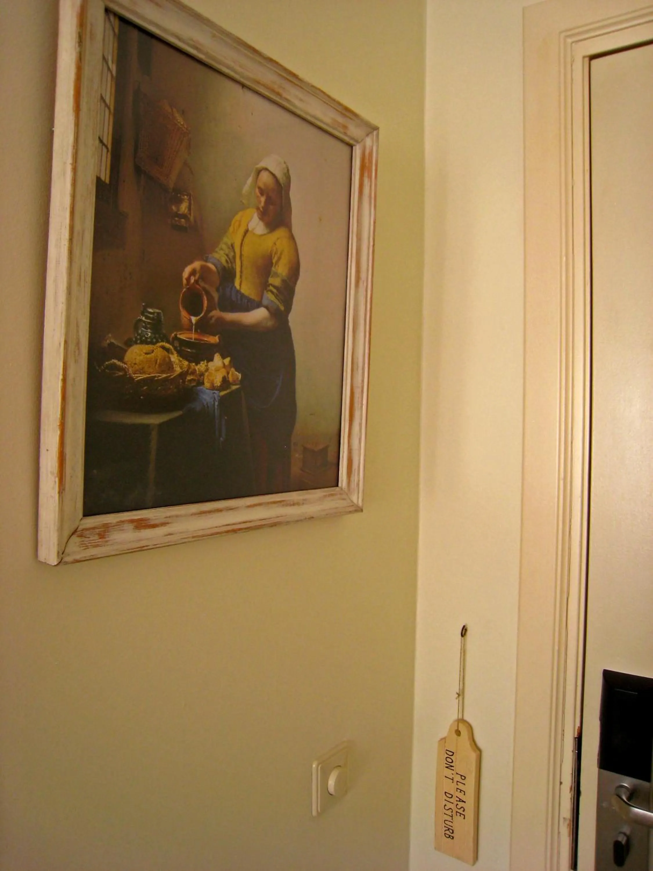 Decorative detail in Rosalia's Menagerie Cocktail bar & InnUpstairs