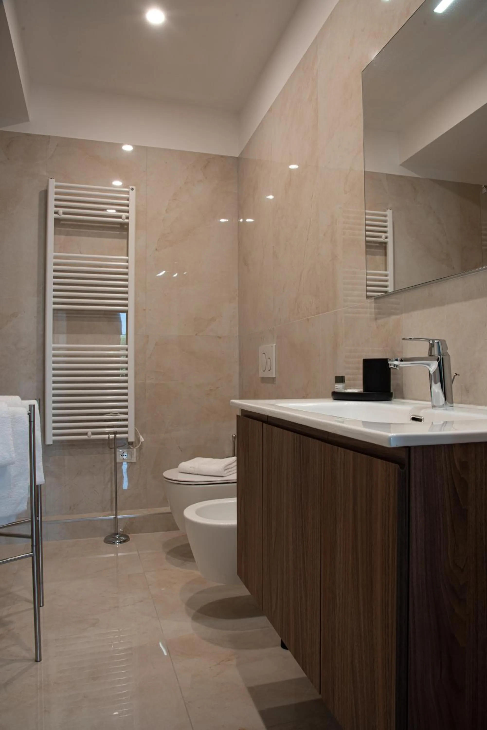 Bathroom in B&B La Marmora 39