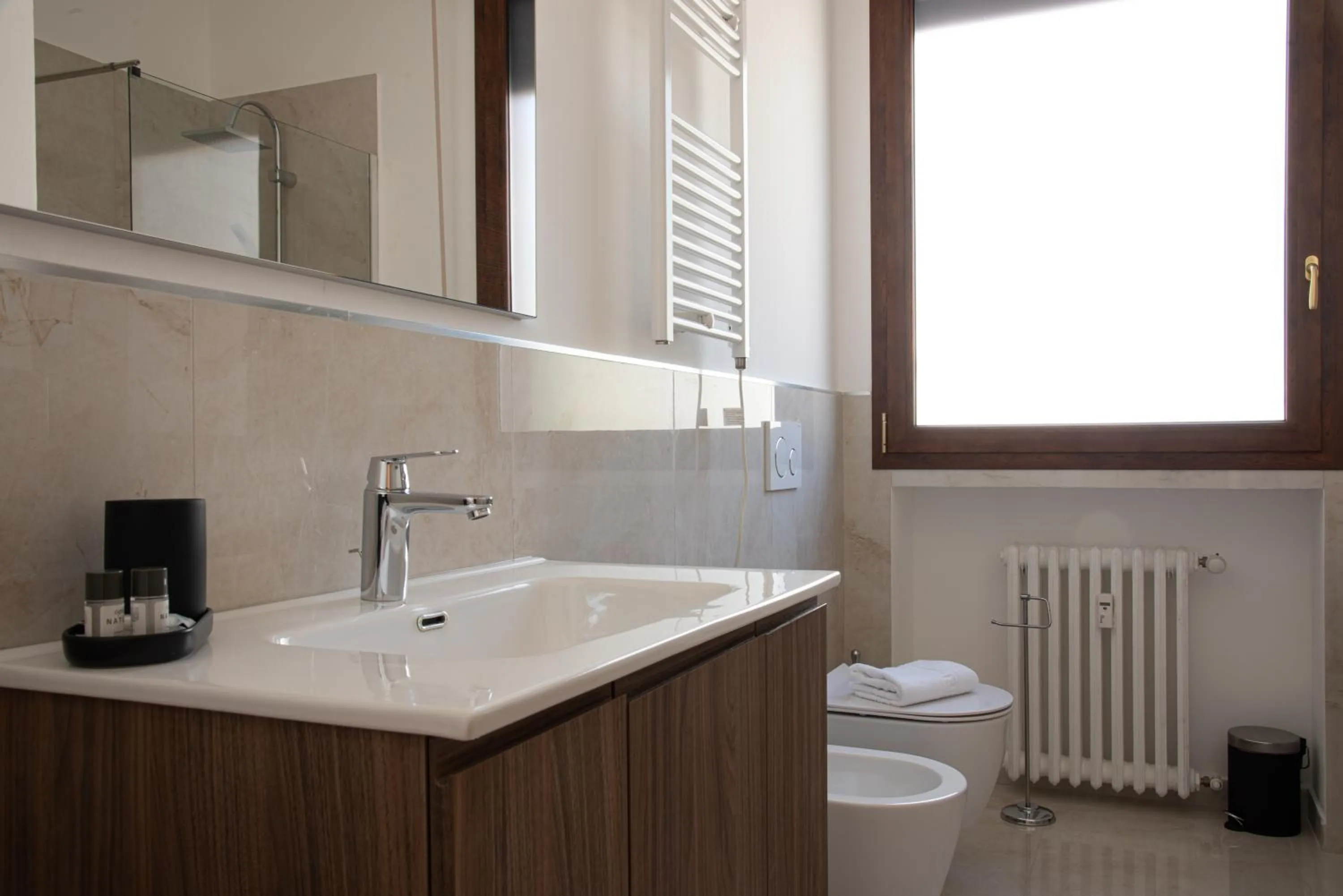 Bathroom in B&B La Marmora 39