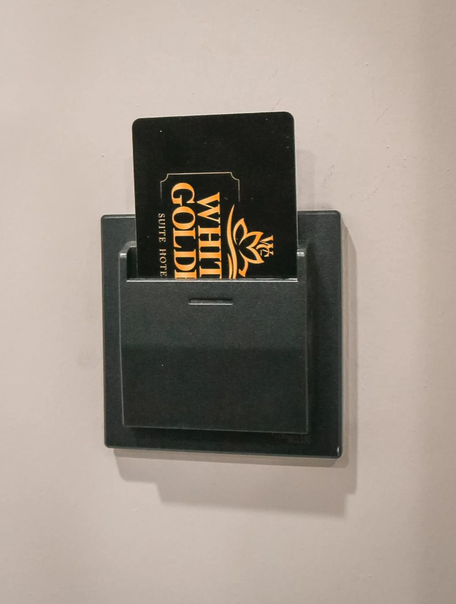 Massage in White Golden Suite Hotel