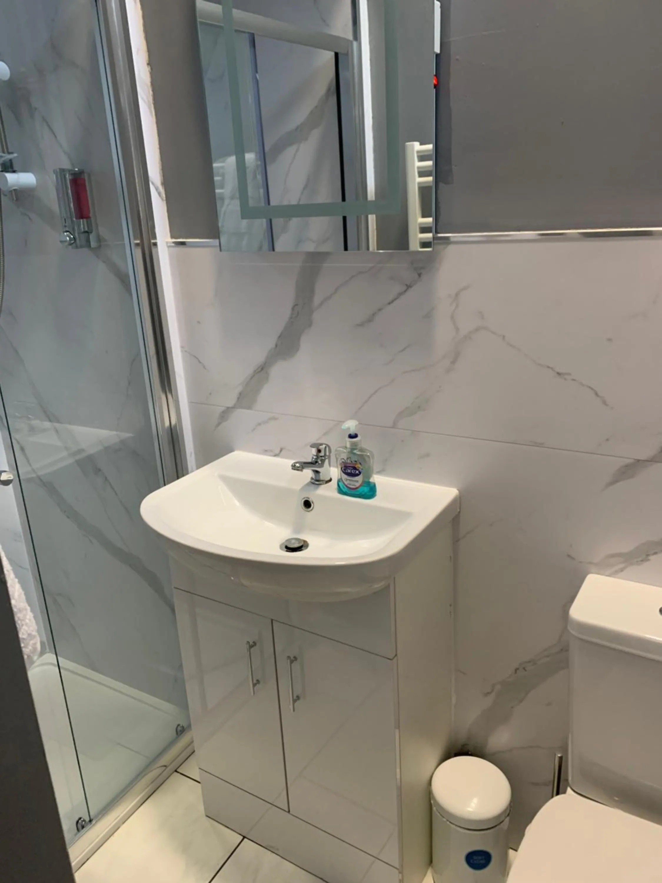 Bathroom in PLATFORM City Studio with Parking