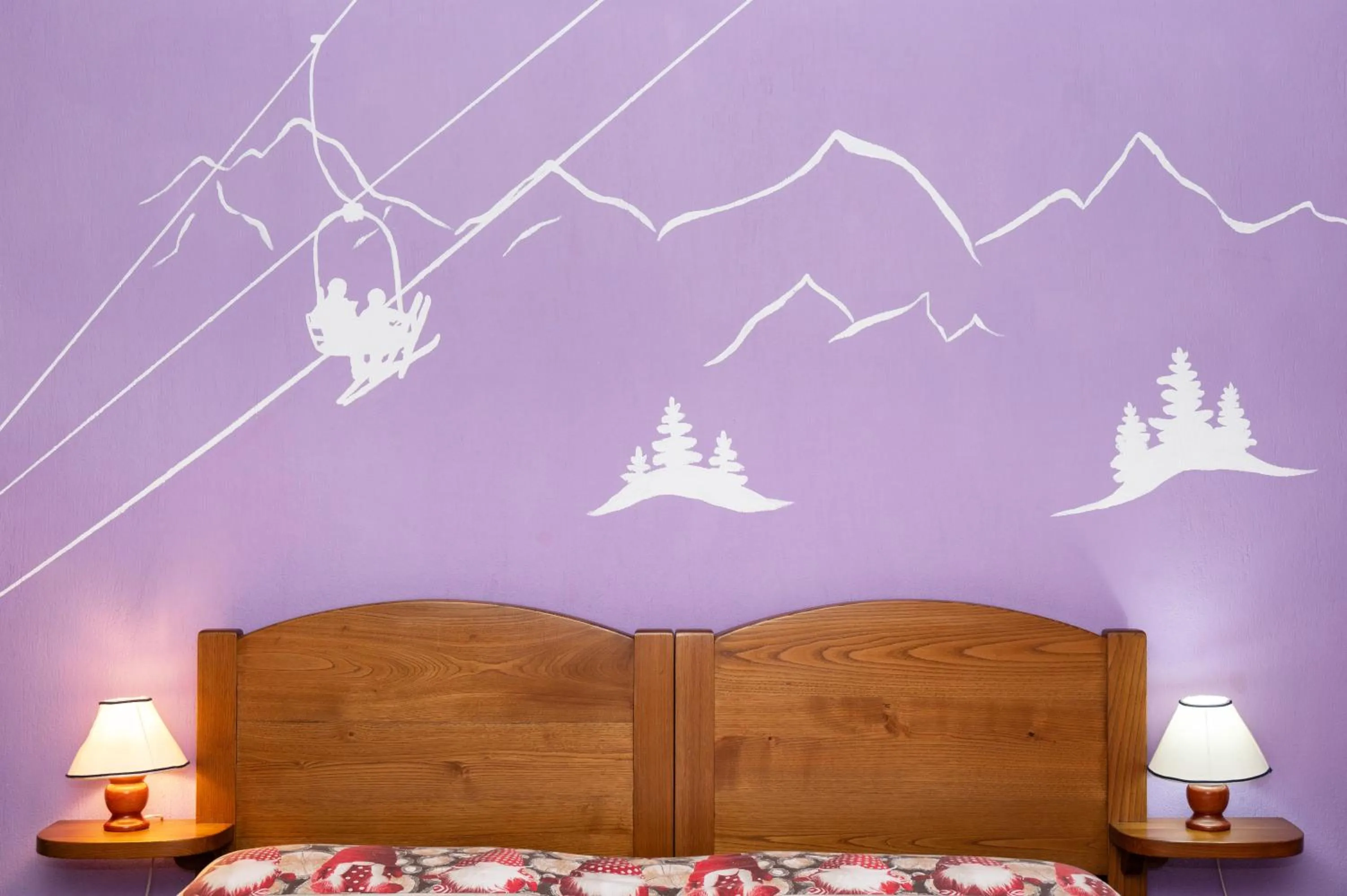 Decorative detail, Bed in Agriturismo La Clochette