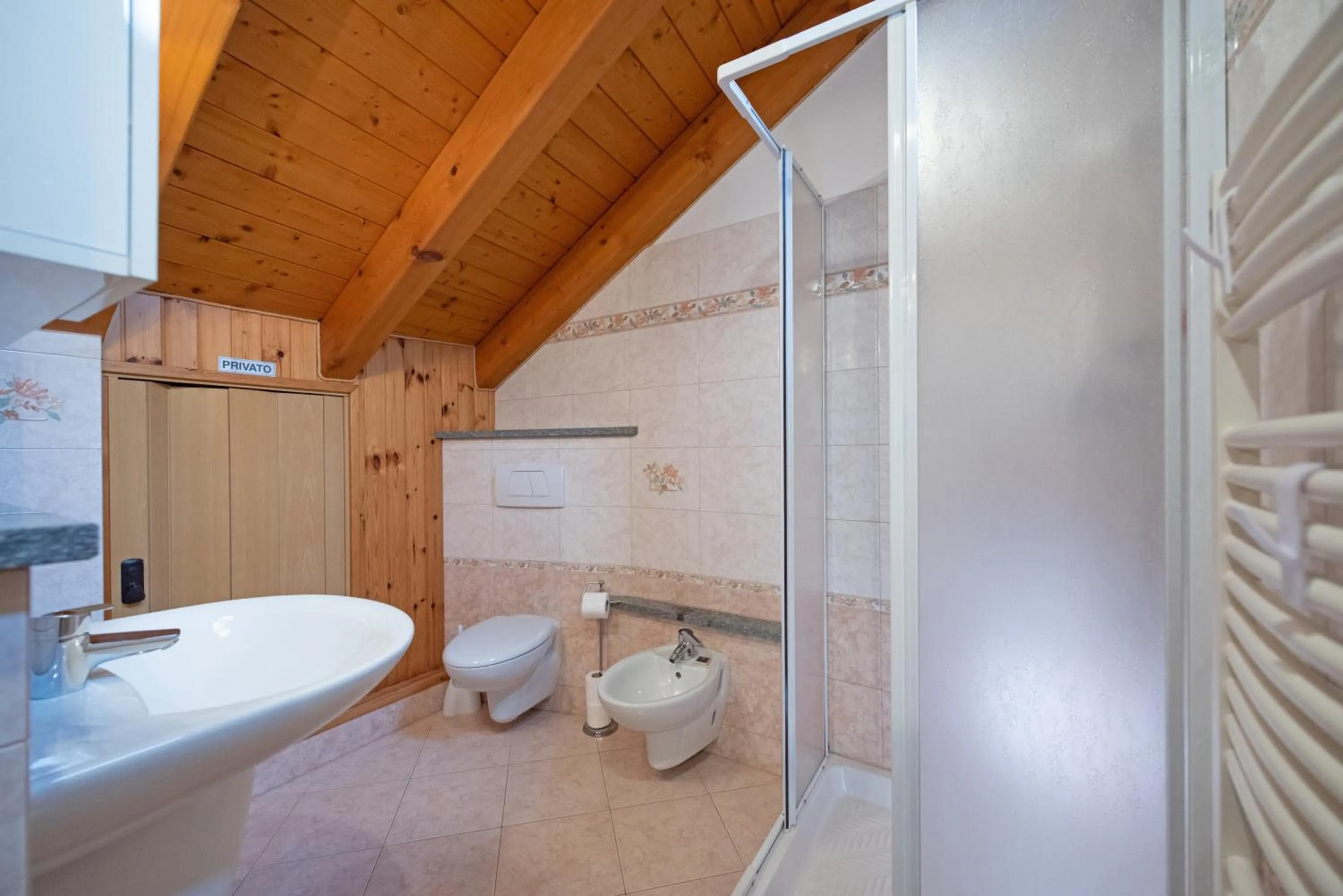 Bathroom in Agriturismo La Clochette