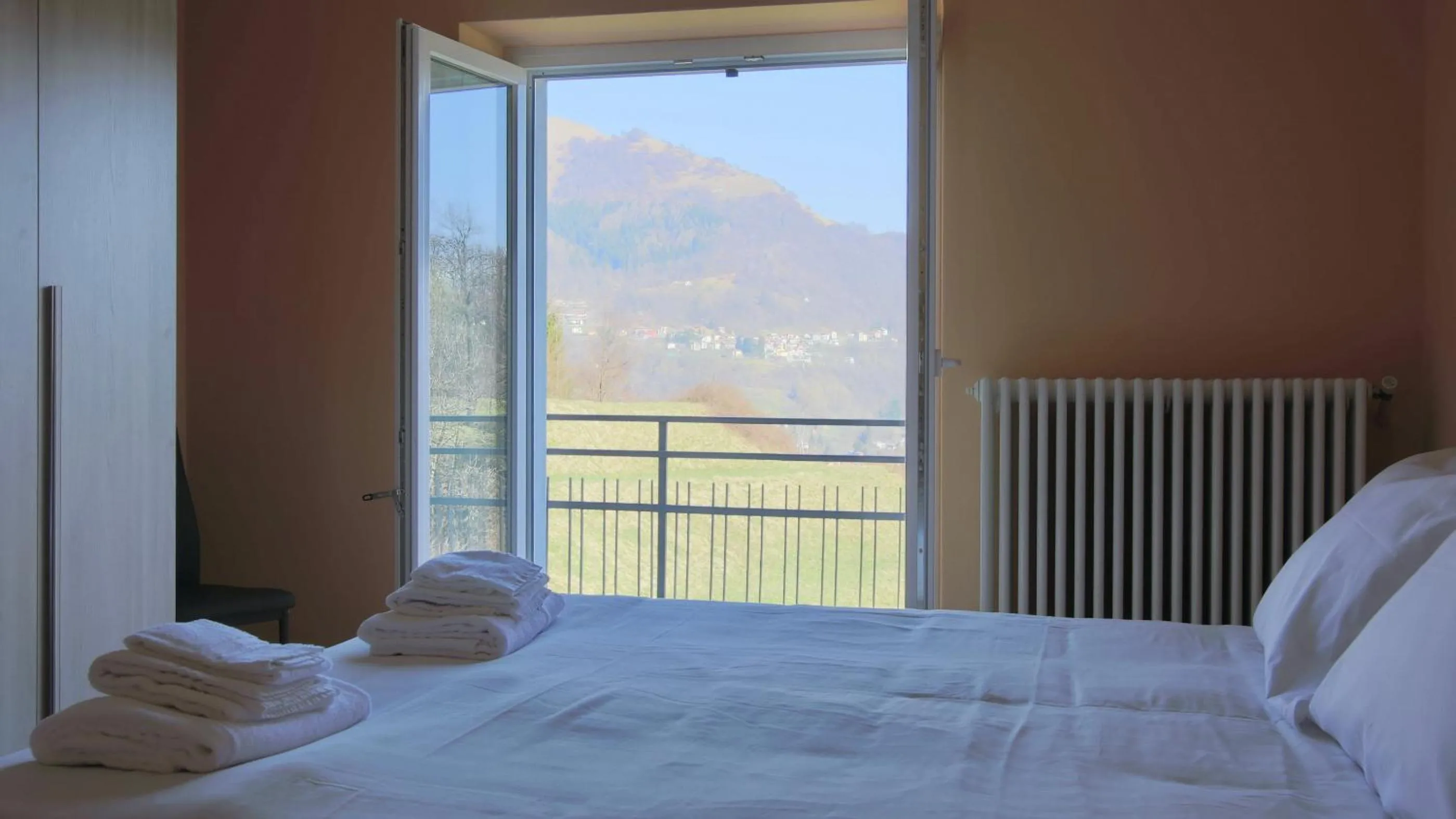 Bed in Italianway - Casasco 79
